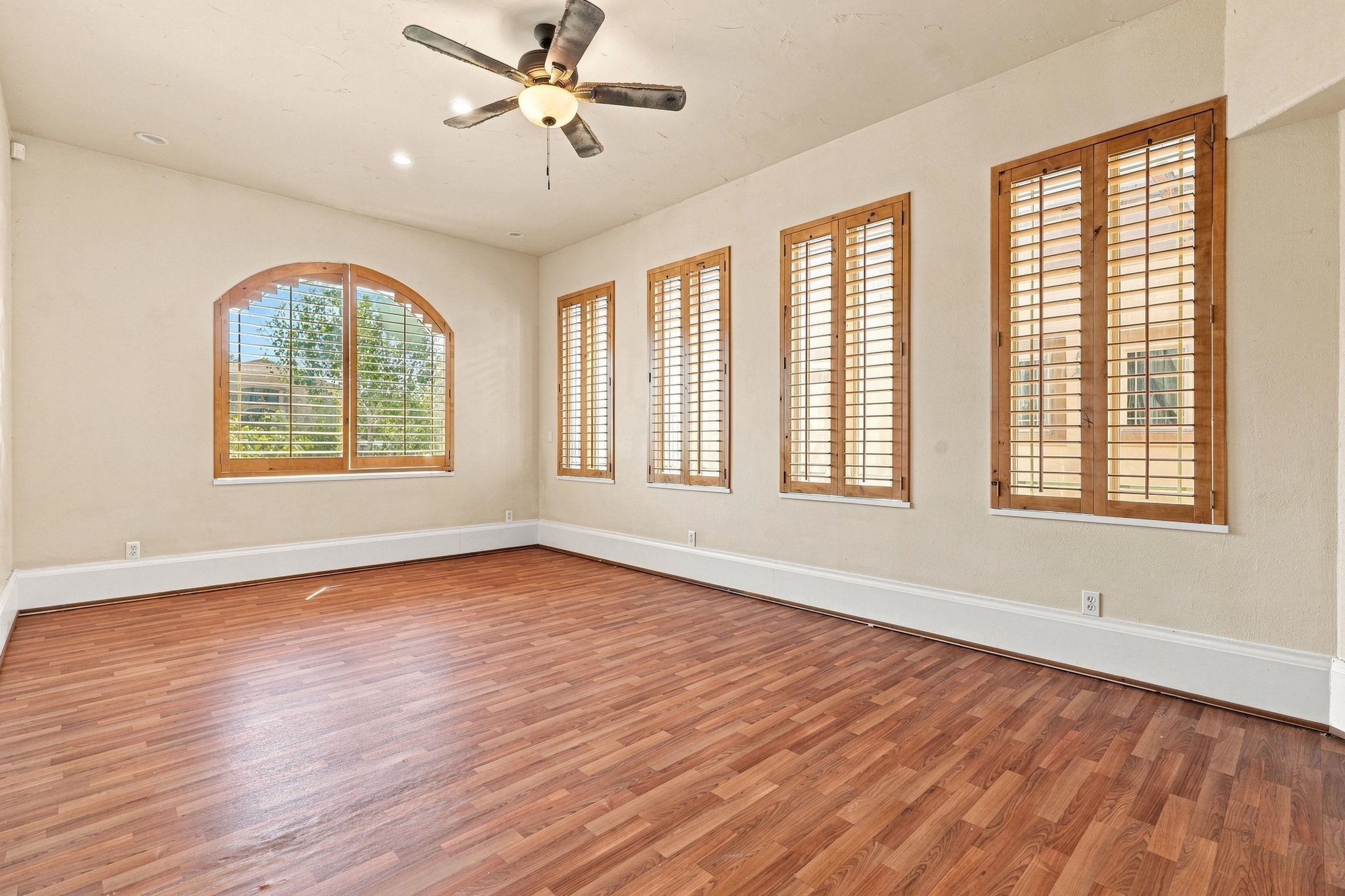 687 Roundup Drive Property Photo 4