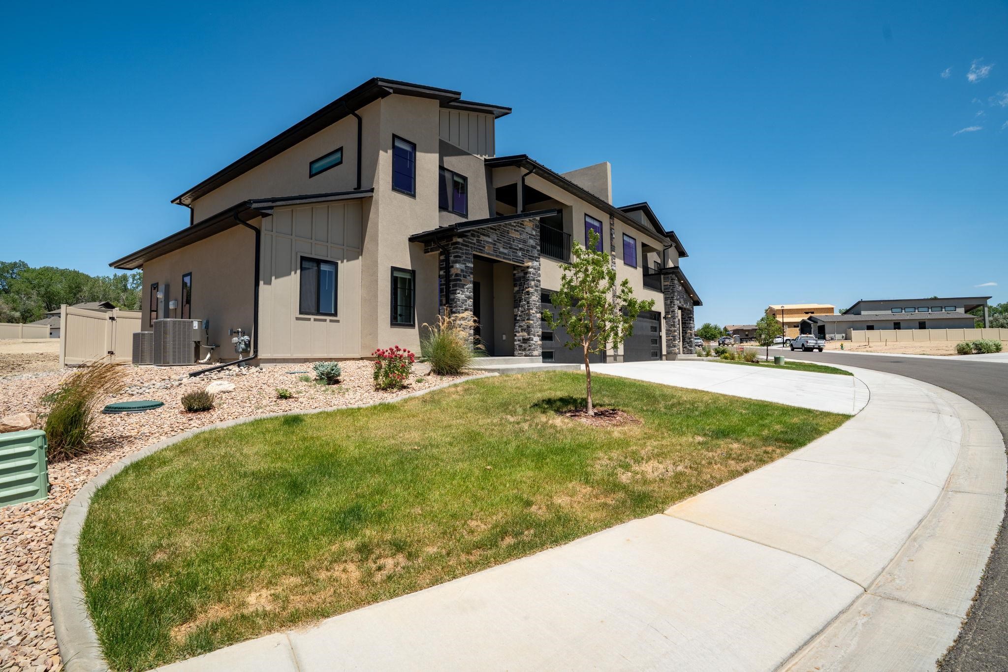 665 Tilman Drive Property Photo 1