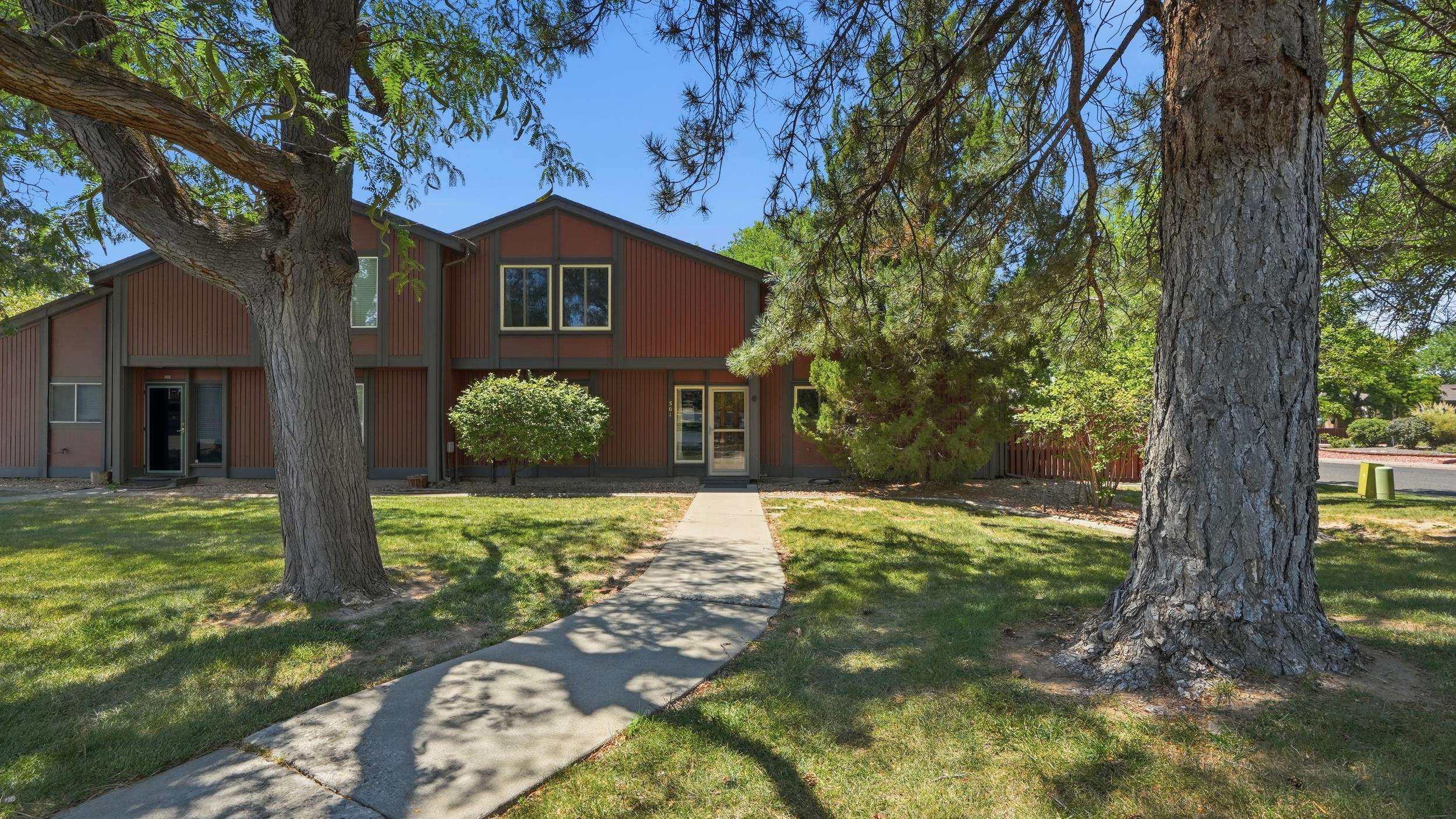1155 Lakeside Drive