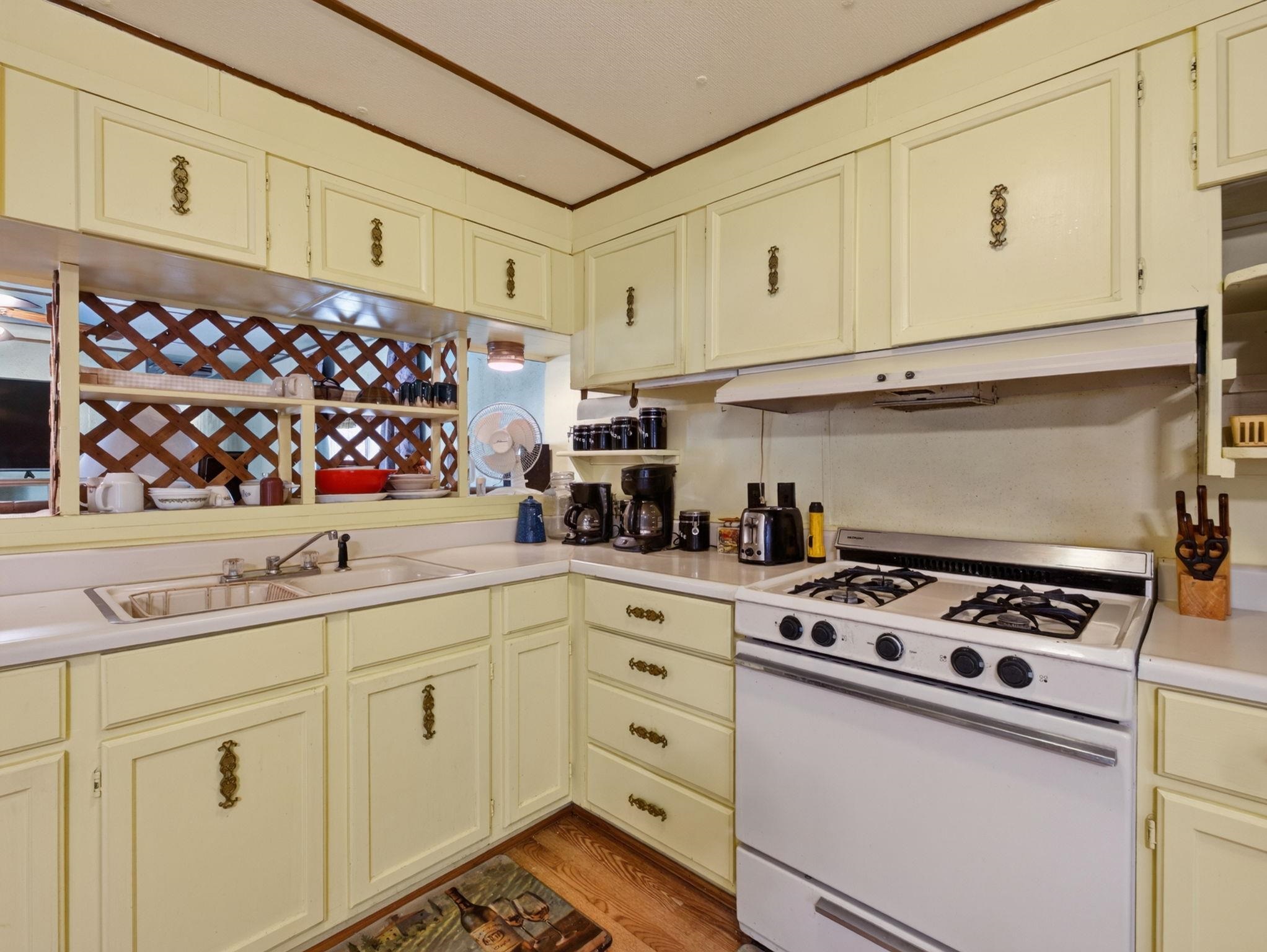 2958 Texas Avenue Property Photo 14