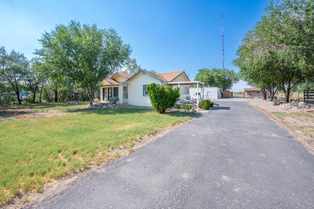 2780 C 1/2 Road Property Photo 3