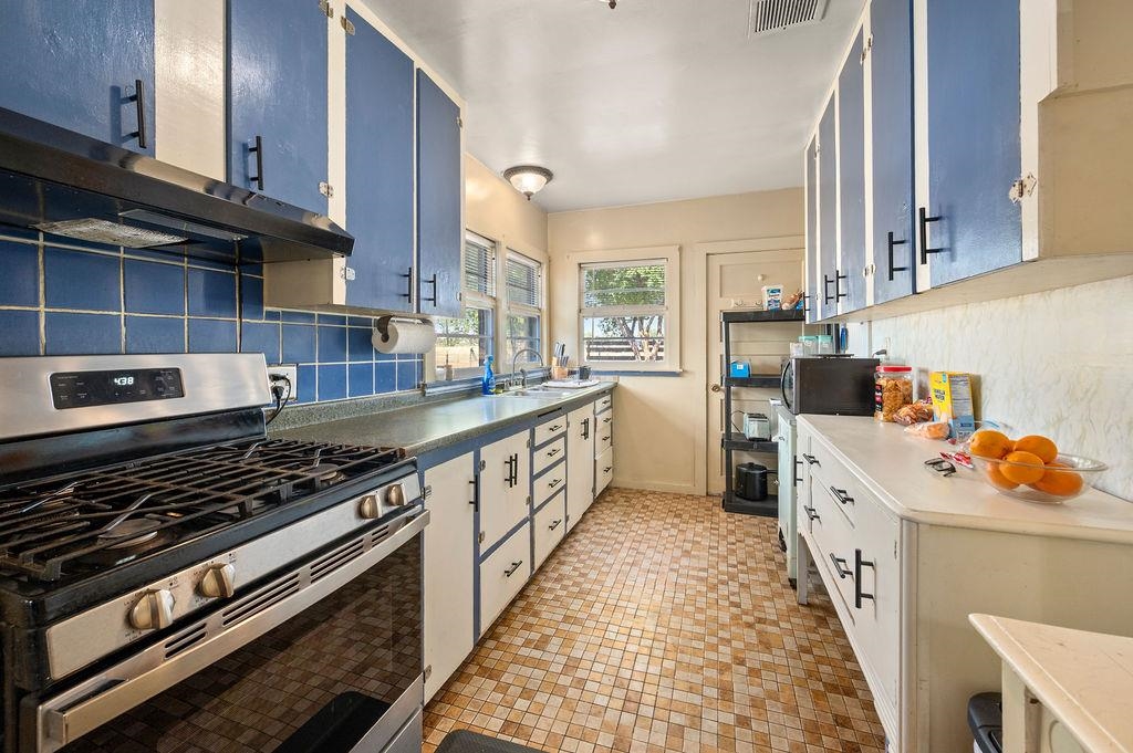 2780 C 1/2 Road Property Photo 12