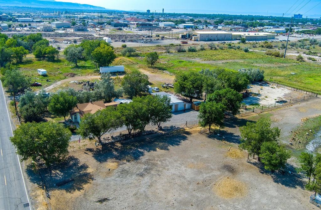 2780 C 1/2 Road Property Photo 26