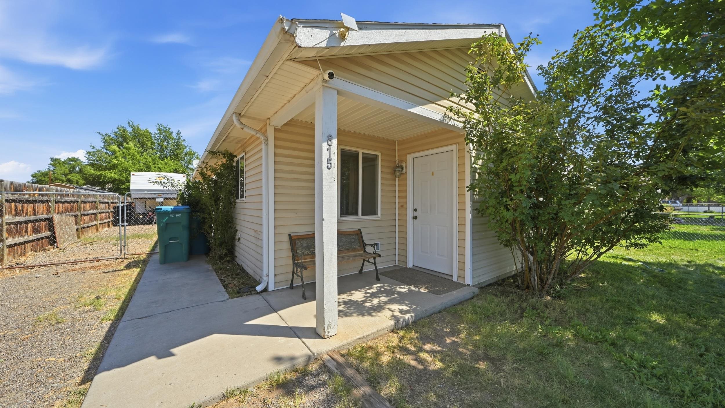 815 E Harrison Avenue Property Photo 1