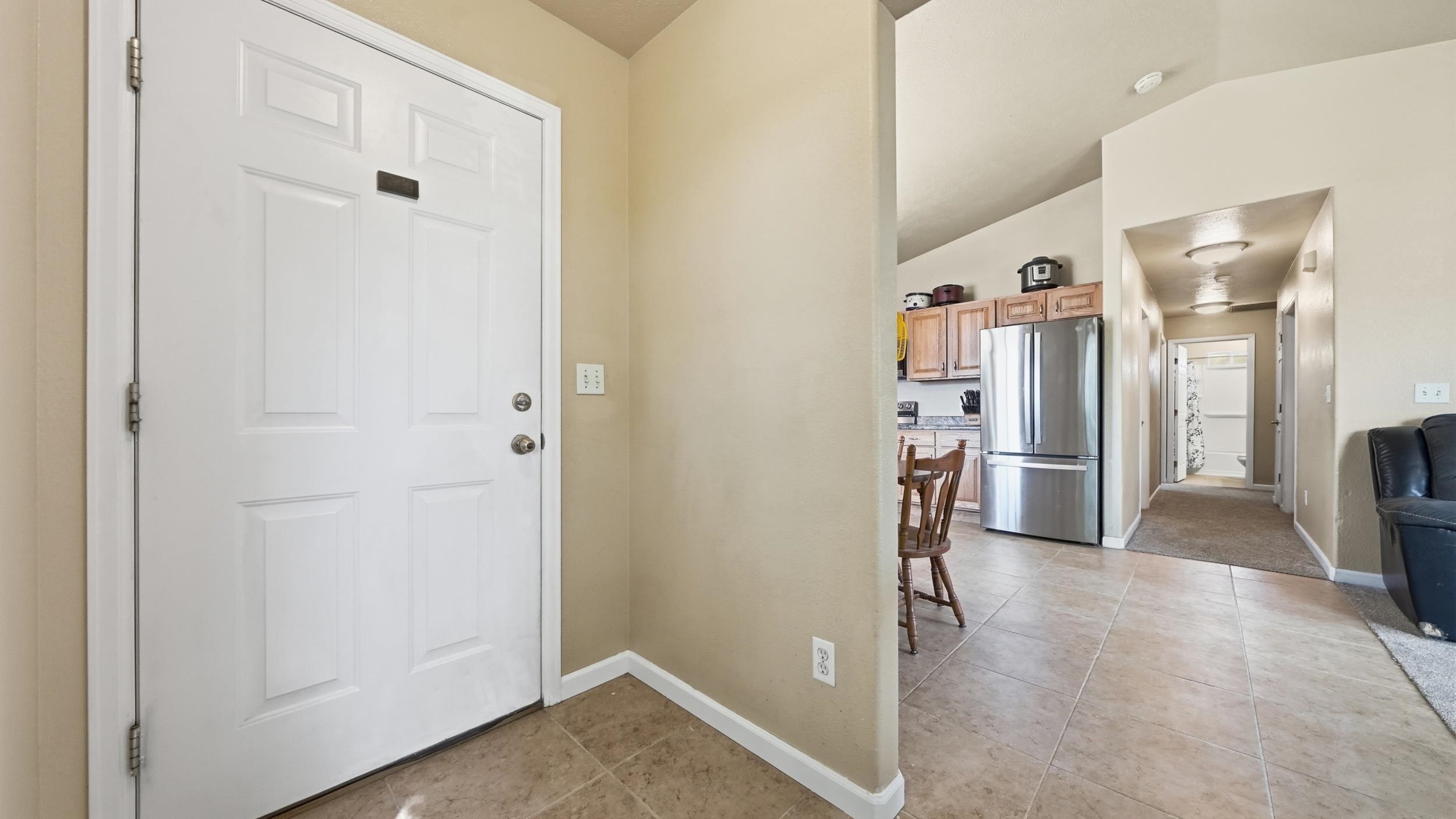 815 E Harrison Avenue Property Photo 2