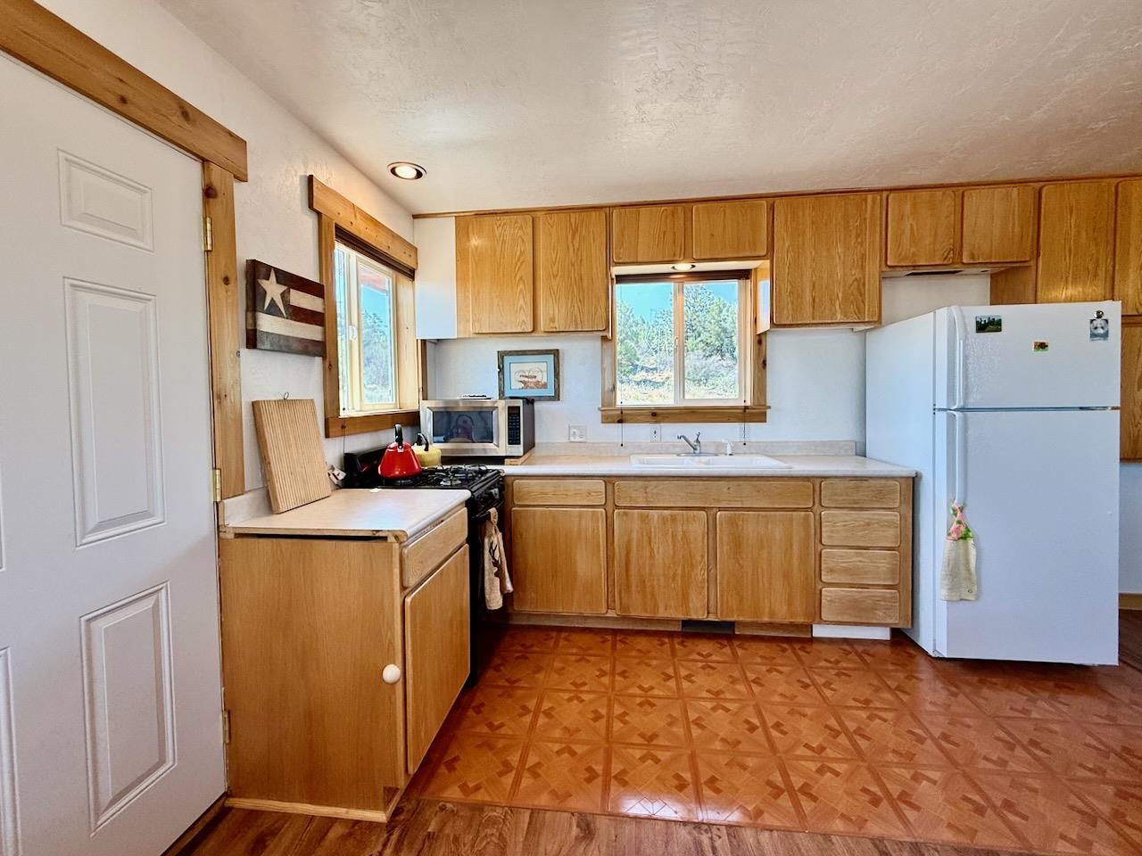 4875 S Miller Canyon Road Property Photo 18