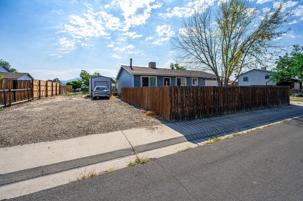 486 Royal Ann Way Property Photo 2