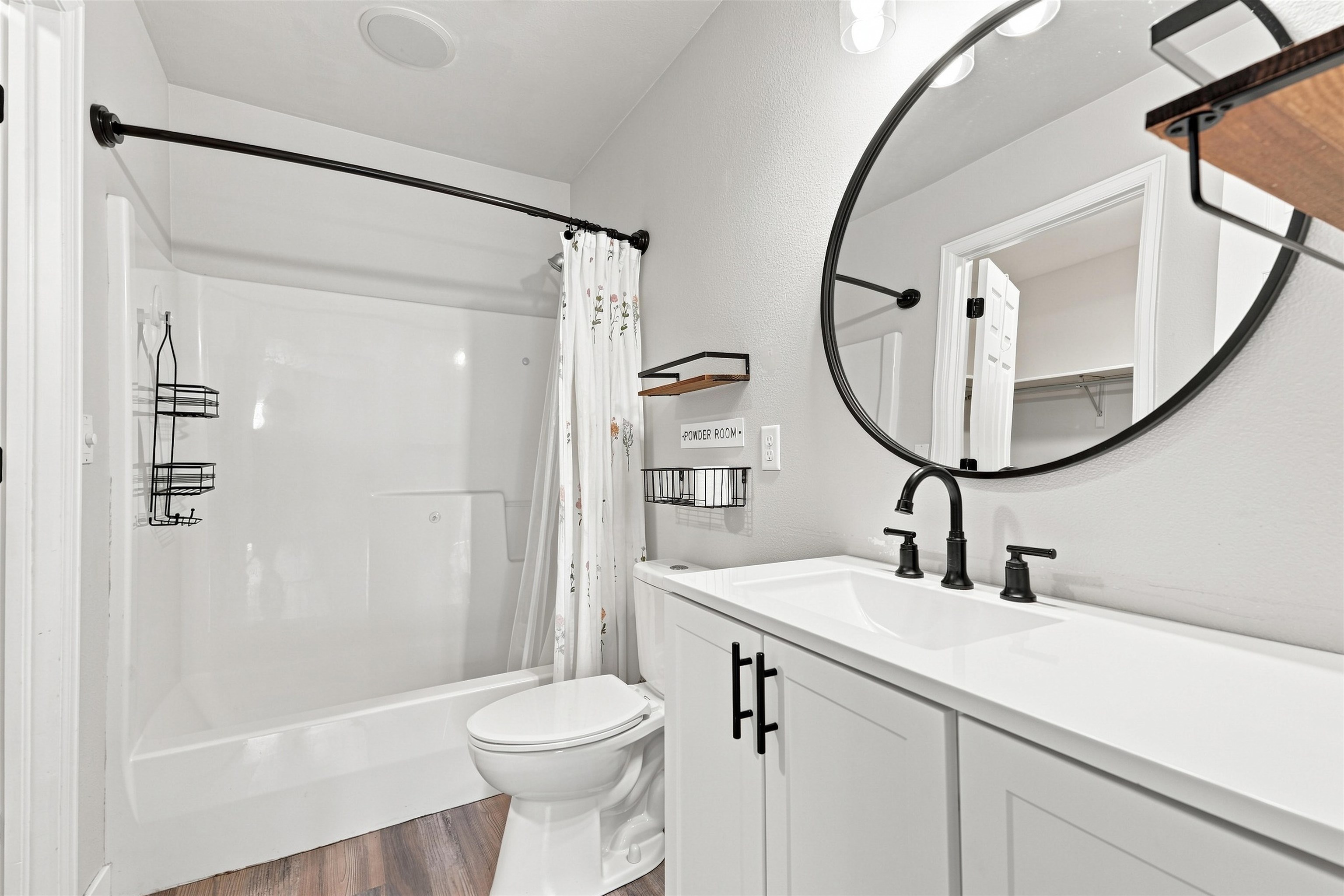 669 Marshall Street Property Photo 12