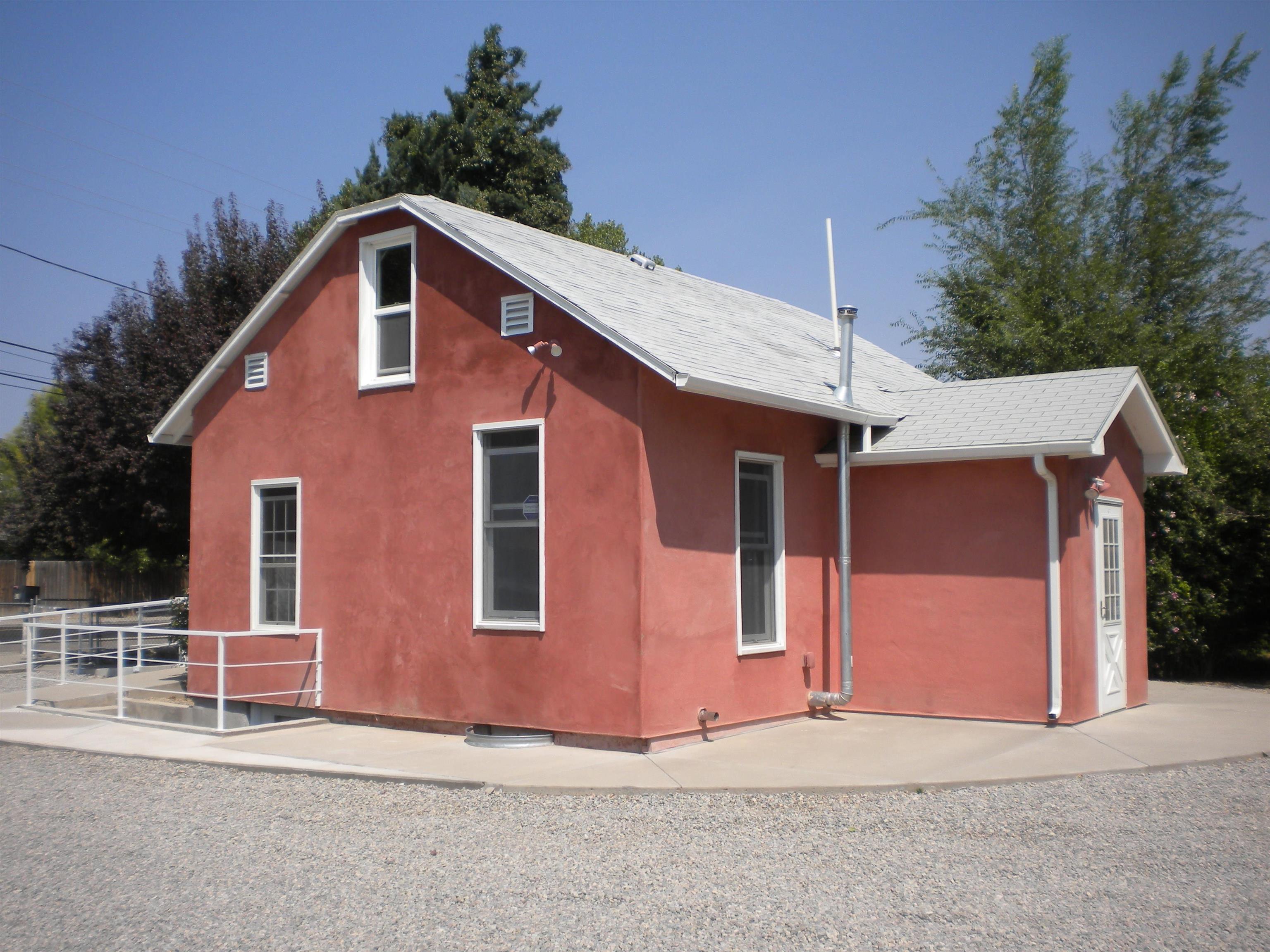 528 29 1/2 Road Property Photo 4