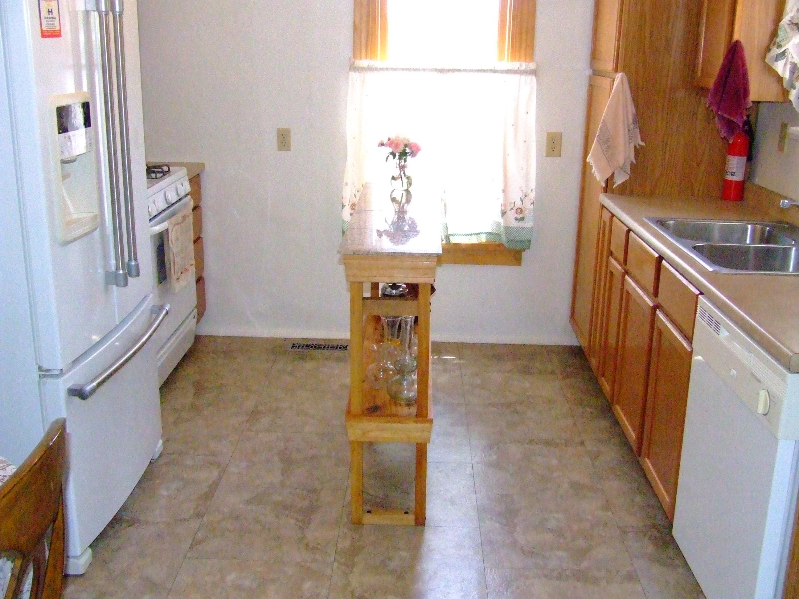 528 29 1/2 Road Property Photo 7
