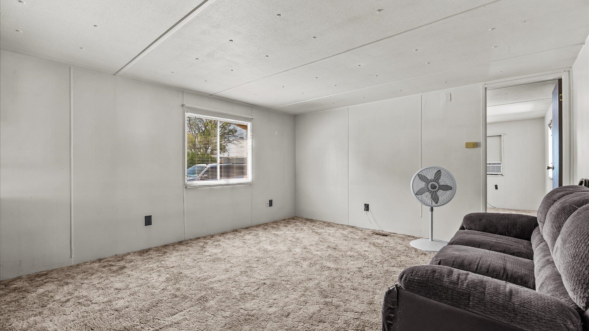 516 31 1/2 Road Property Photo 5