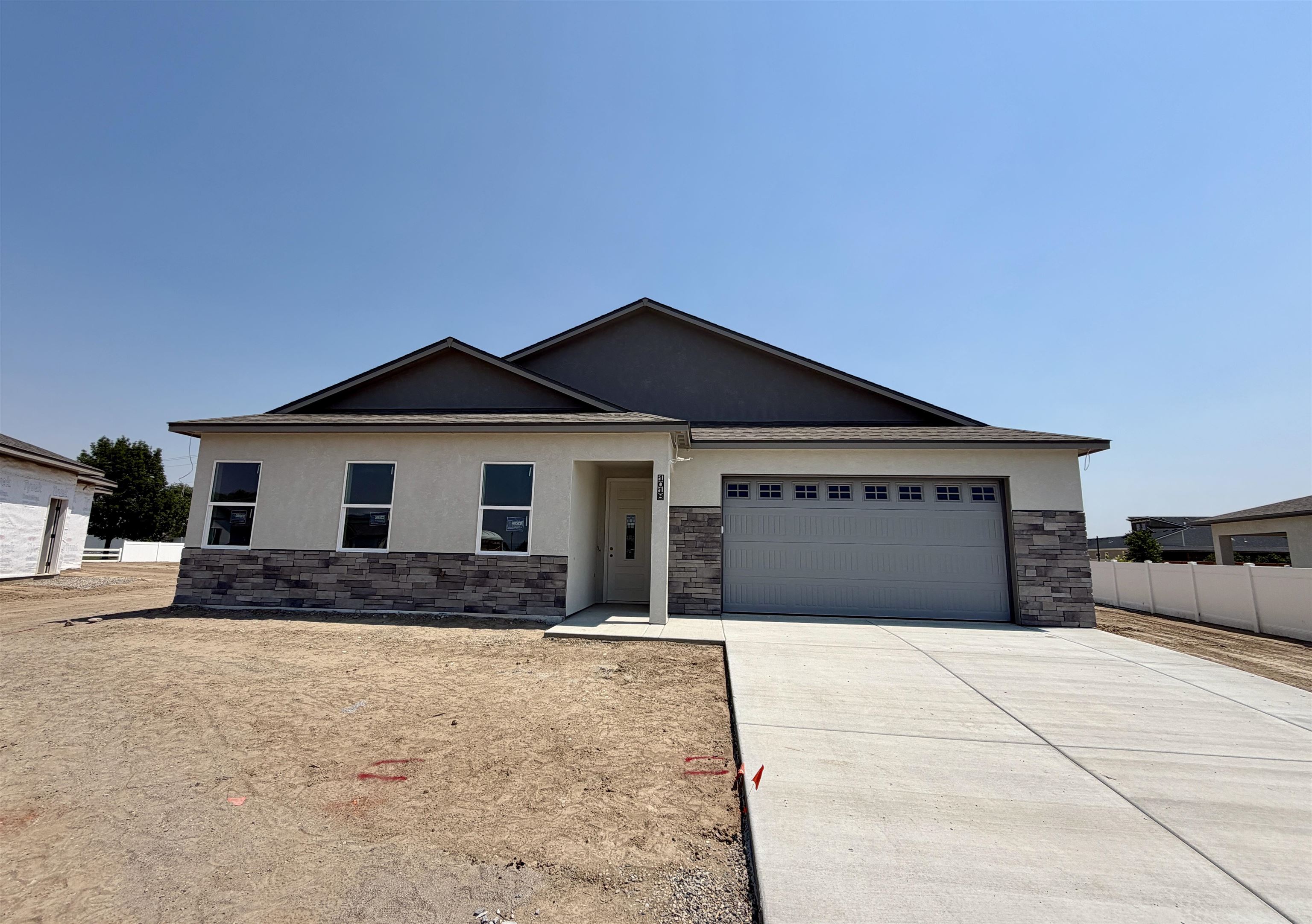 1018 Caliper Way Property Photo 1