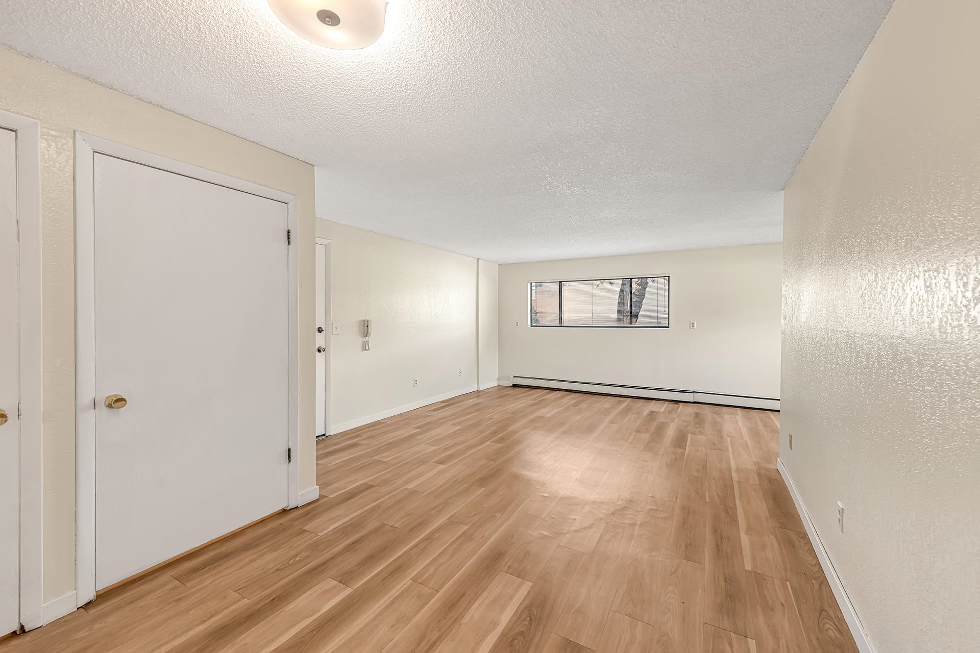 1140 Walnut Avenue Property Photo 9