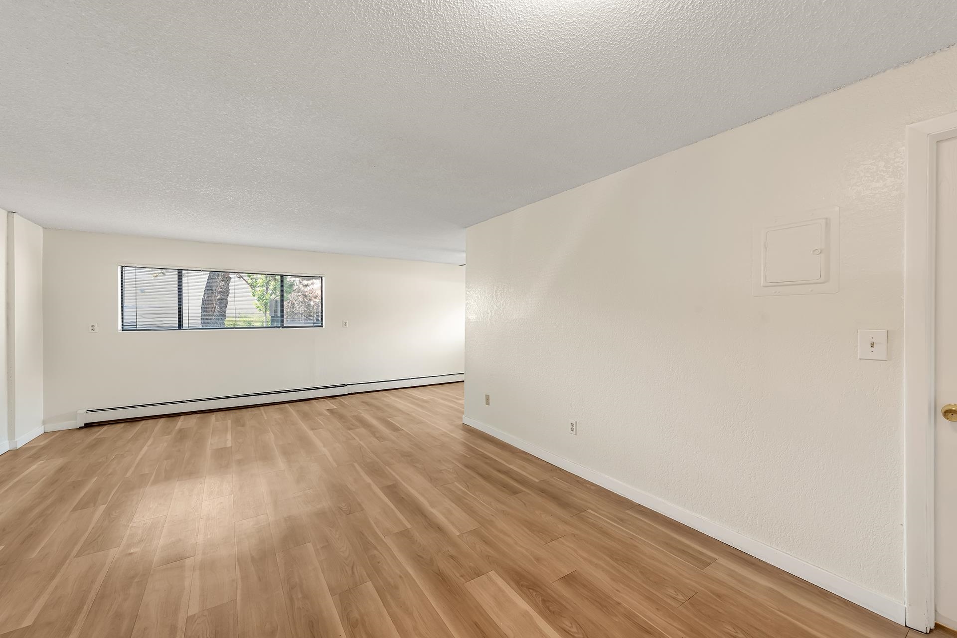 1140 Walnut Avenue Property Photo 11