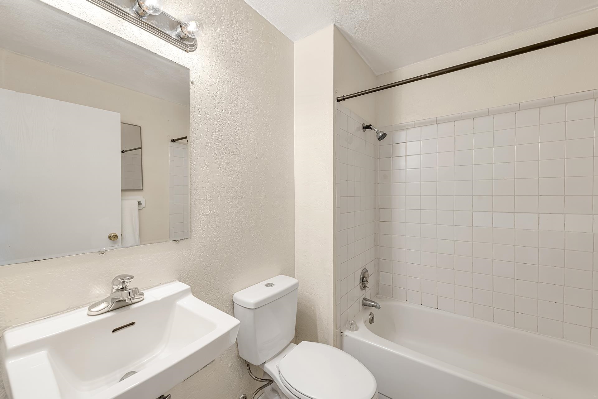 1140 Walnut Avenue Property Photo 18