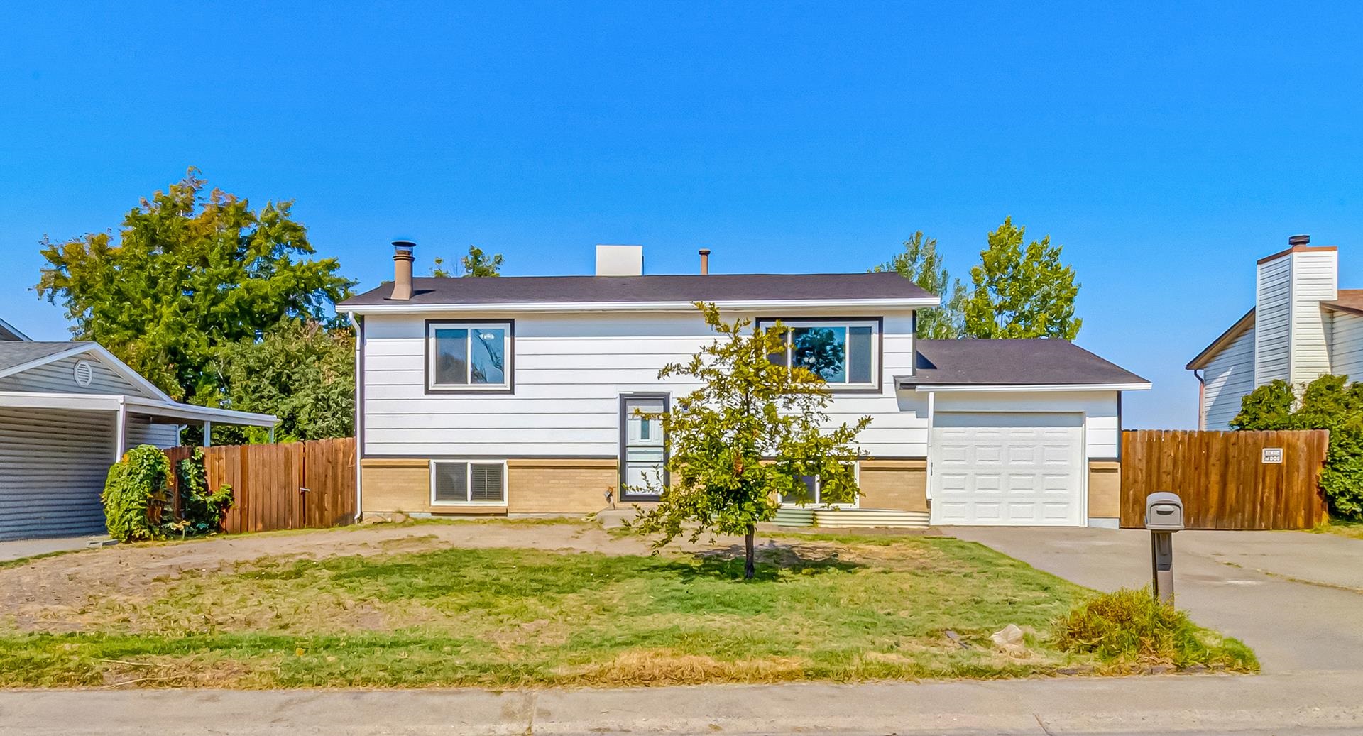 485 Mcmullin Drive Property Photo 1