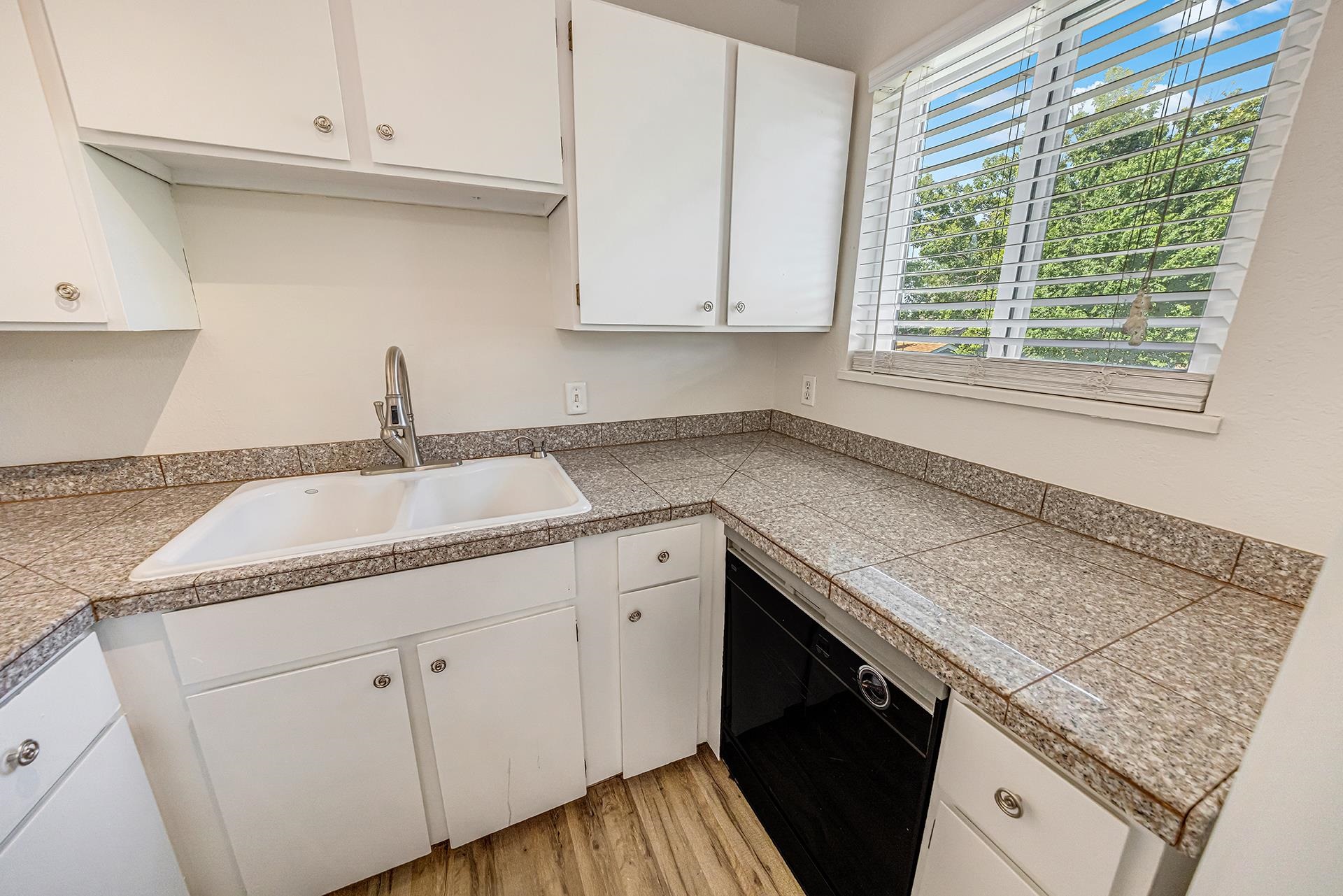 485 Mcmullin Drive Property Photo 8