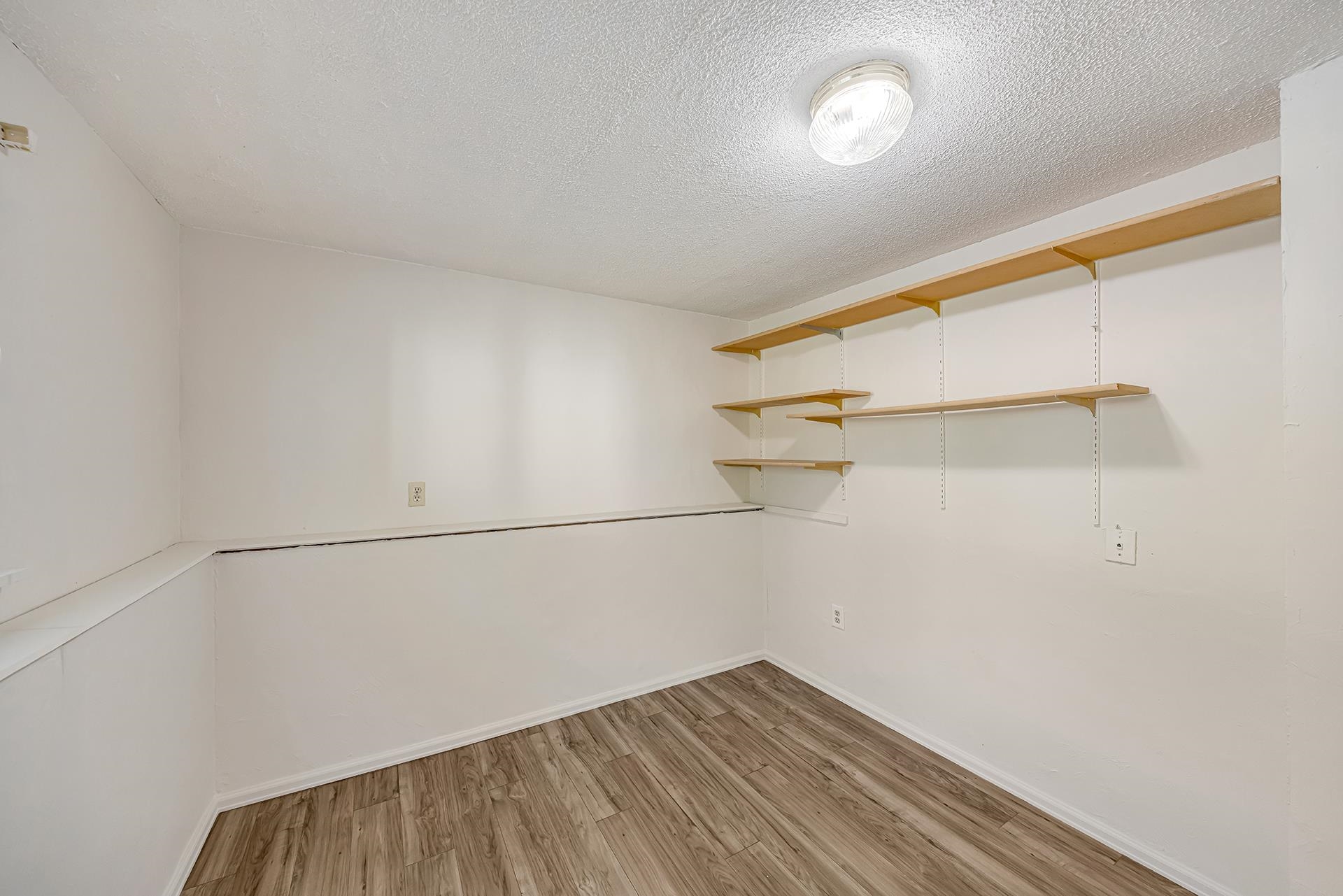 485 Mcmullin Drive Property Photo 23