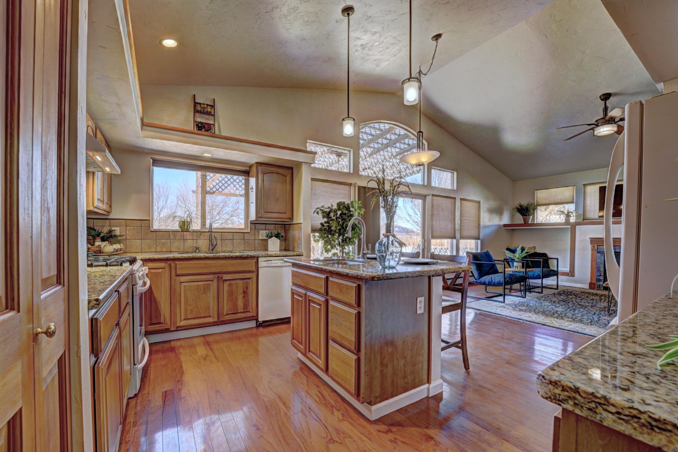 353 Belden Court Property Photo 8