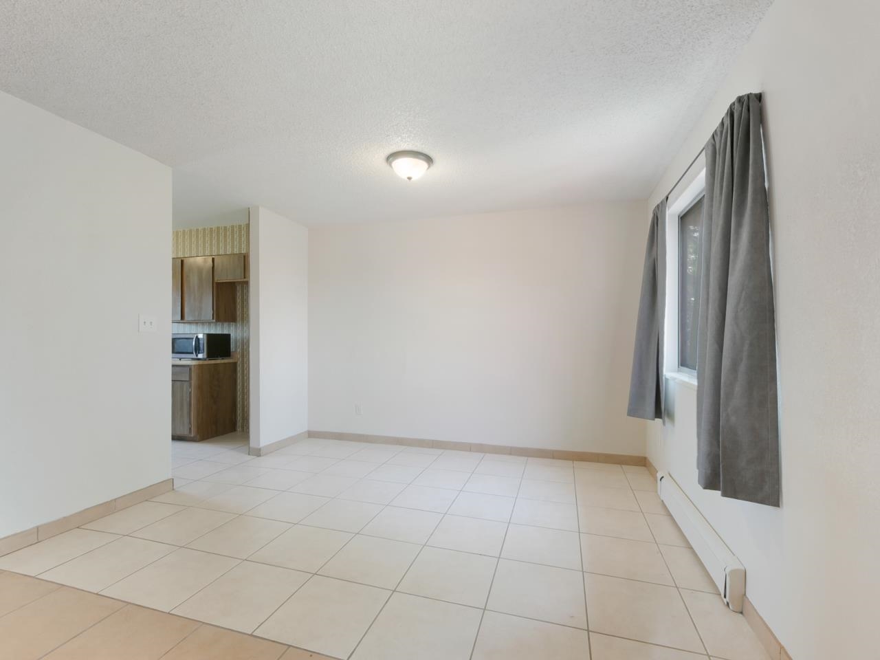 533 Gardner Way Property Photo 5