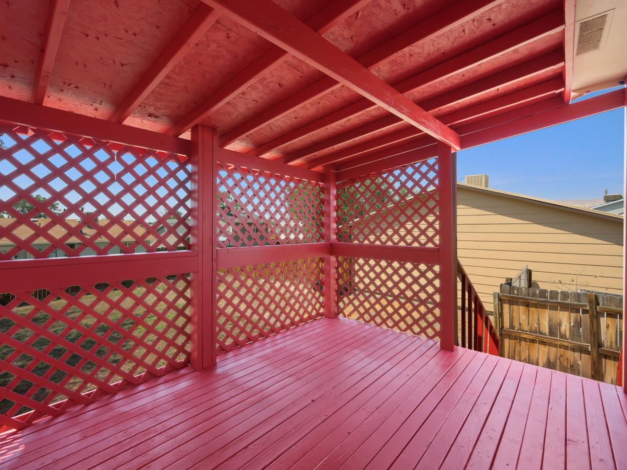 533 Gardner Way Property Photo 17