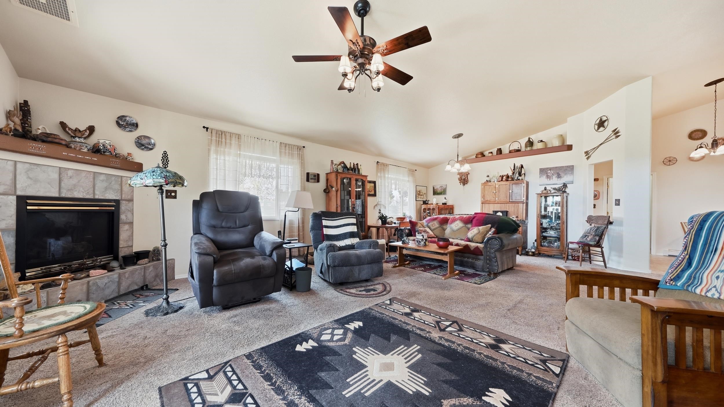 2857 Pinehurst Lane Property Photo 12