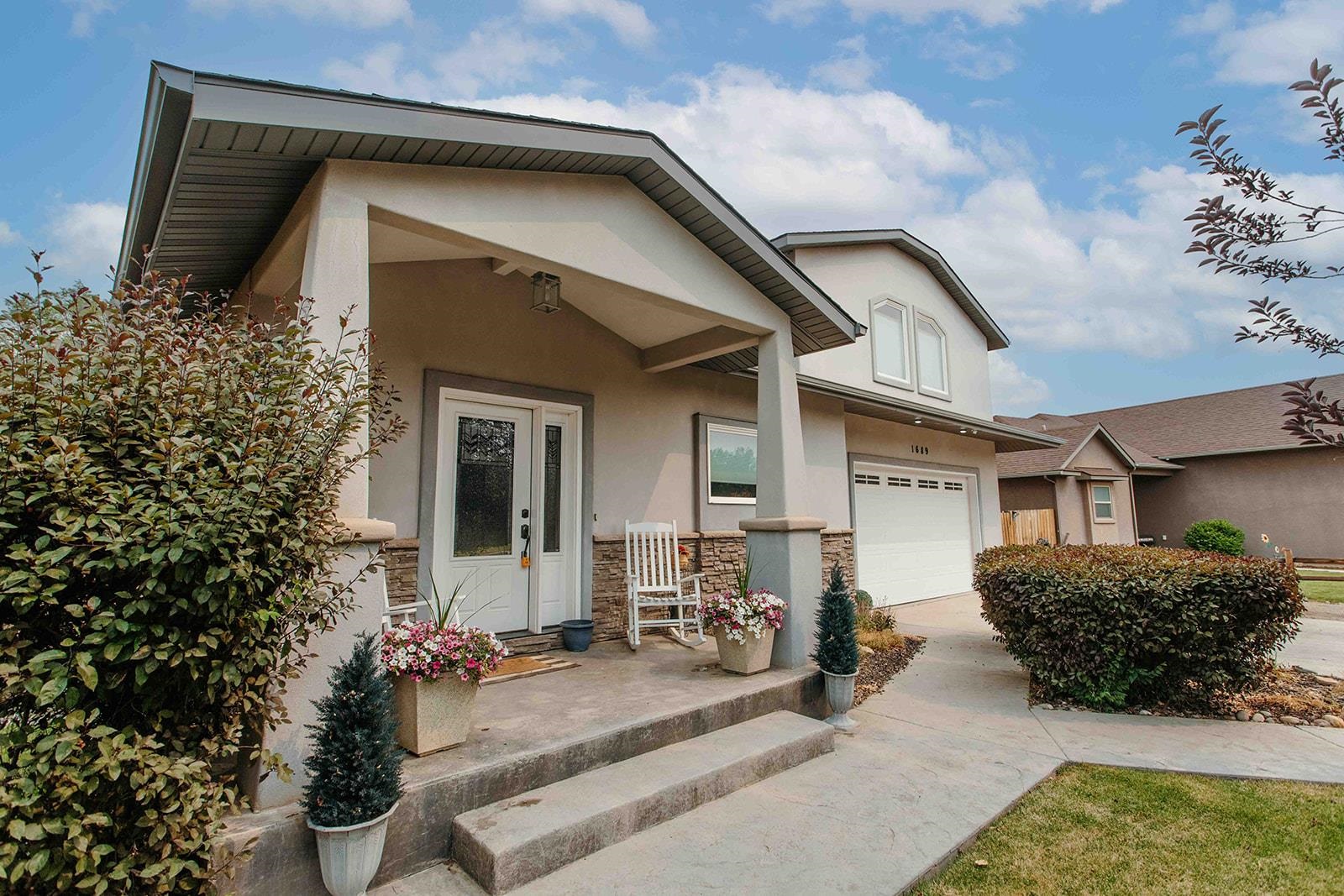 1689 6429 Circle Property Photo 2