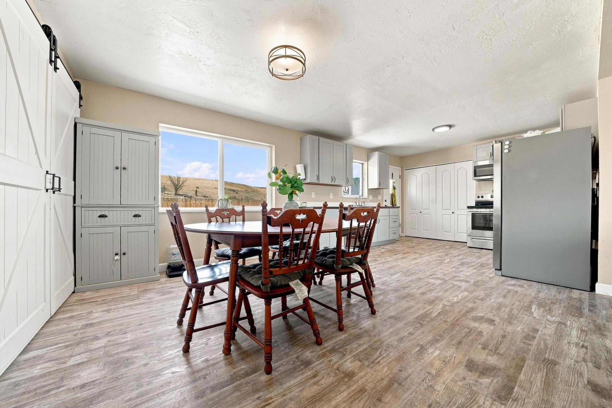 1010 Q 3/4 Road Property Photo 8