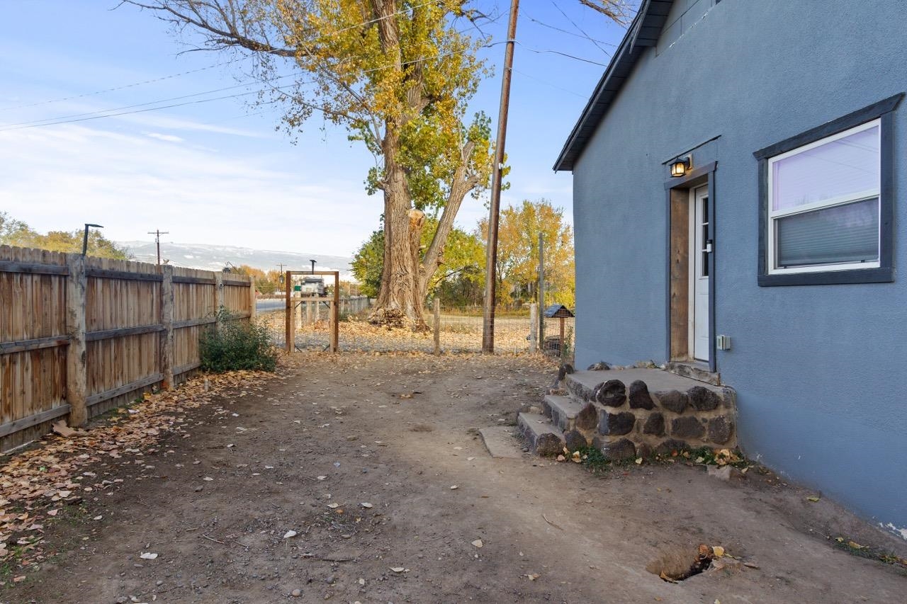 701 Highway 50 Property Photo 34