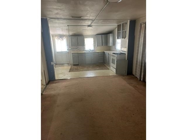 227 2nd Street Property Photo 3