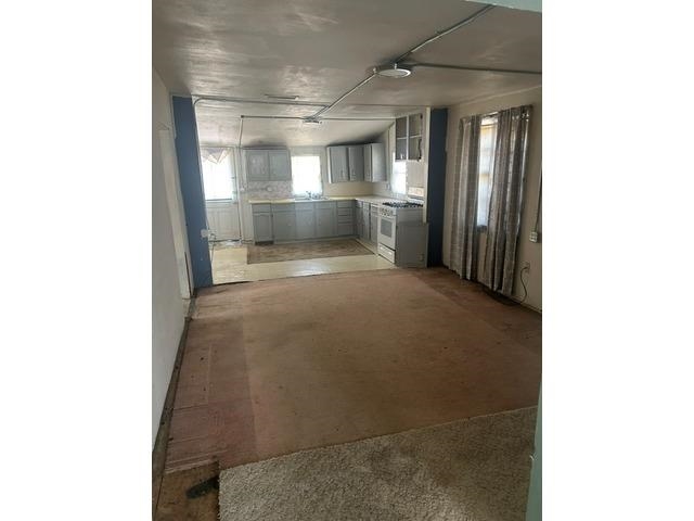227 2nd Street Property Photo 6