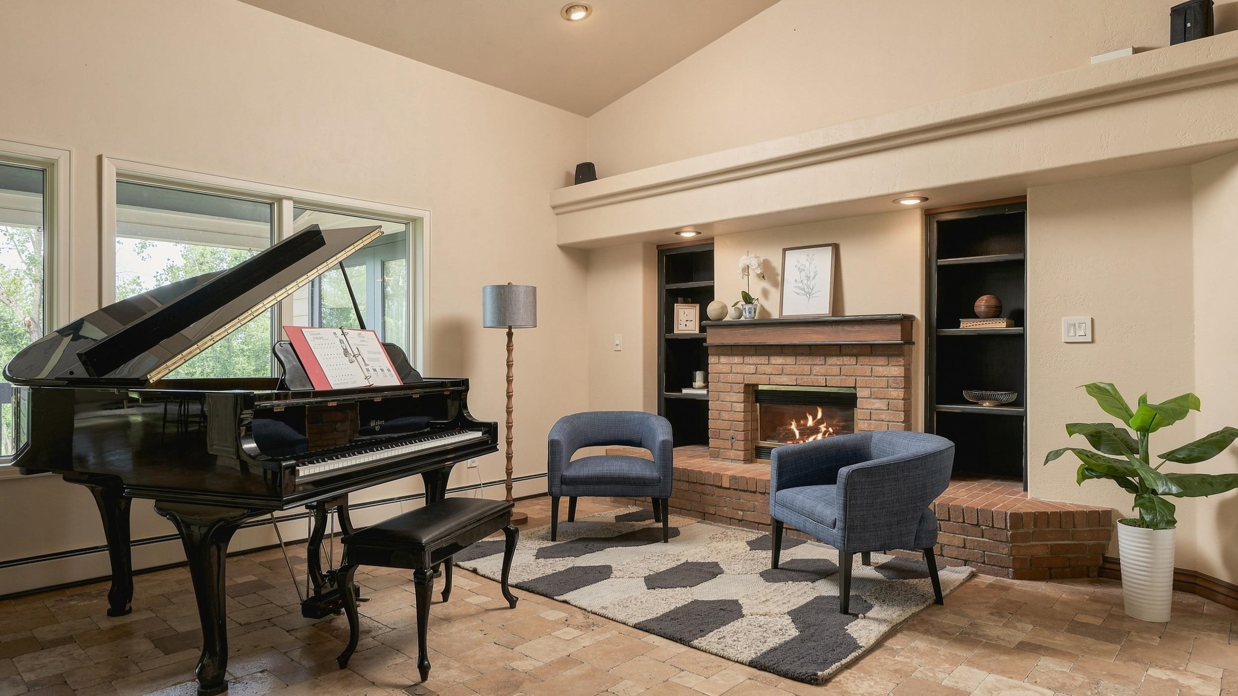 805 25 Road Property Photo 14