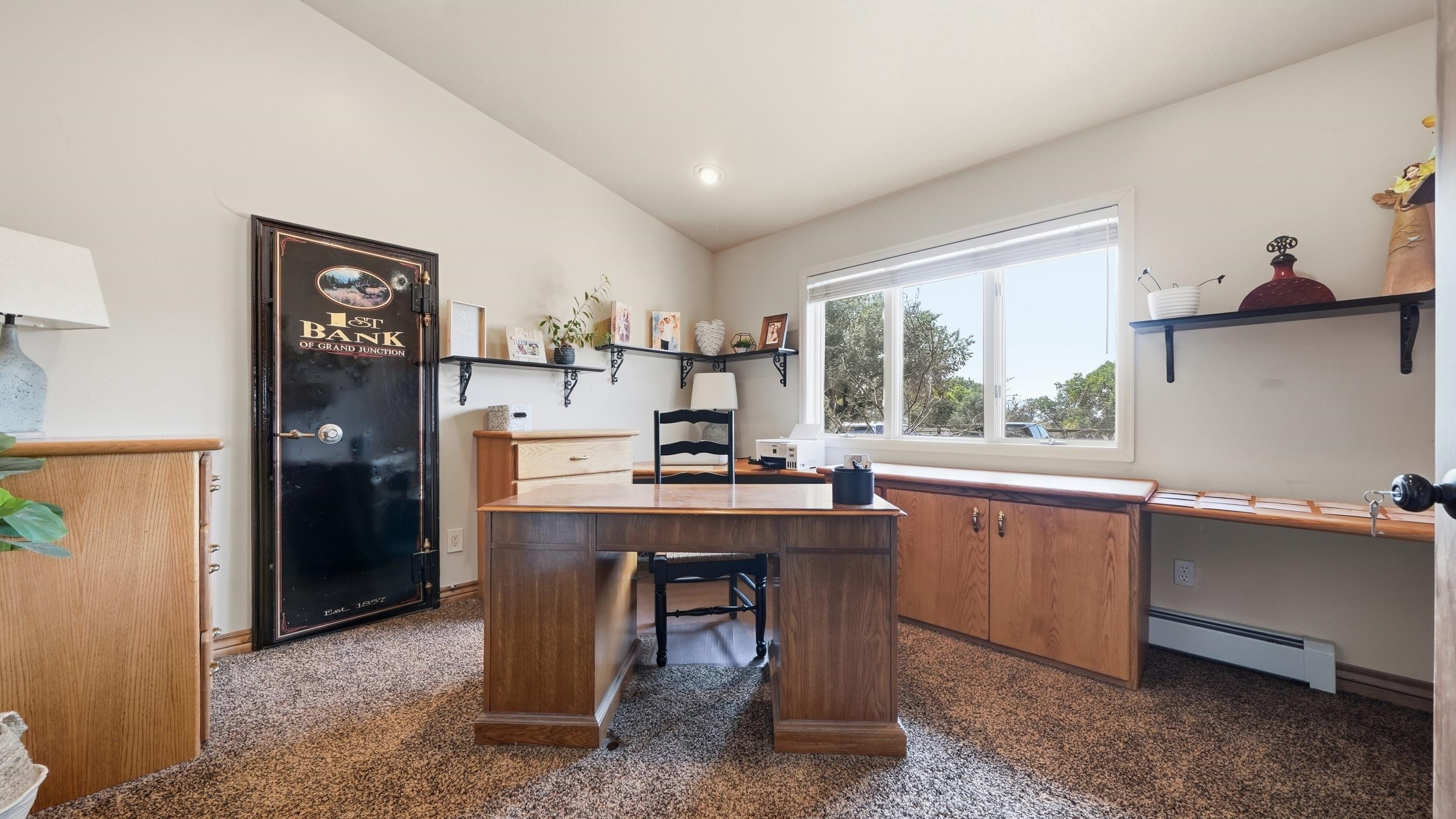805 25 Road Property Photo 26