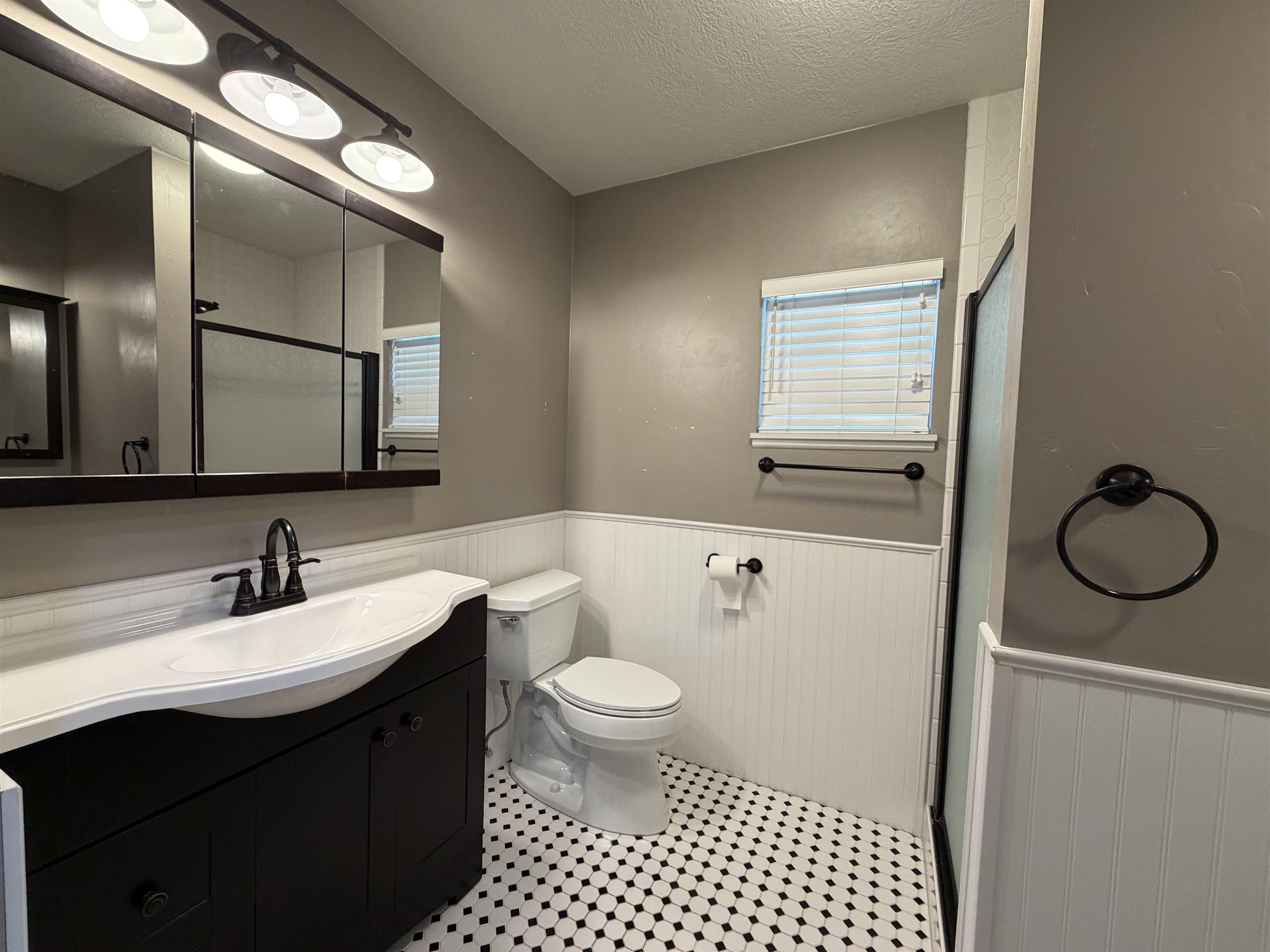 1235 Rood Avenue Property Photo 14