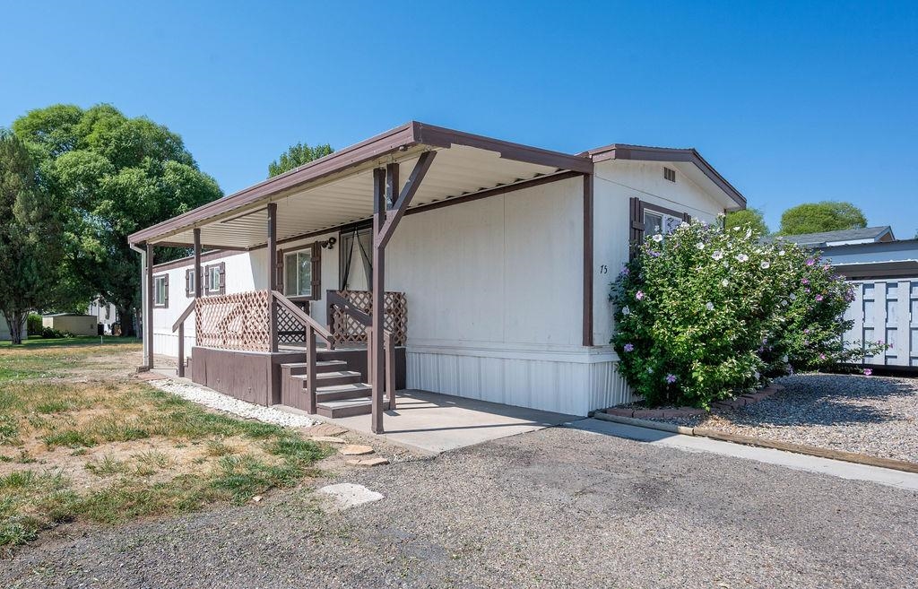 3251 E Road Property Photo 1