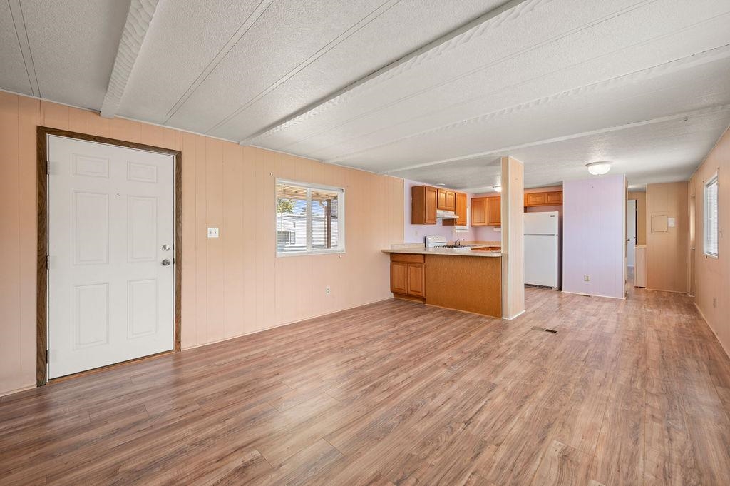 3251 E Road Property Photo 5