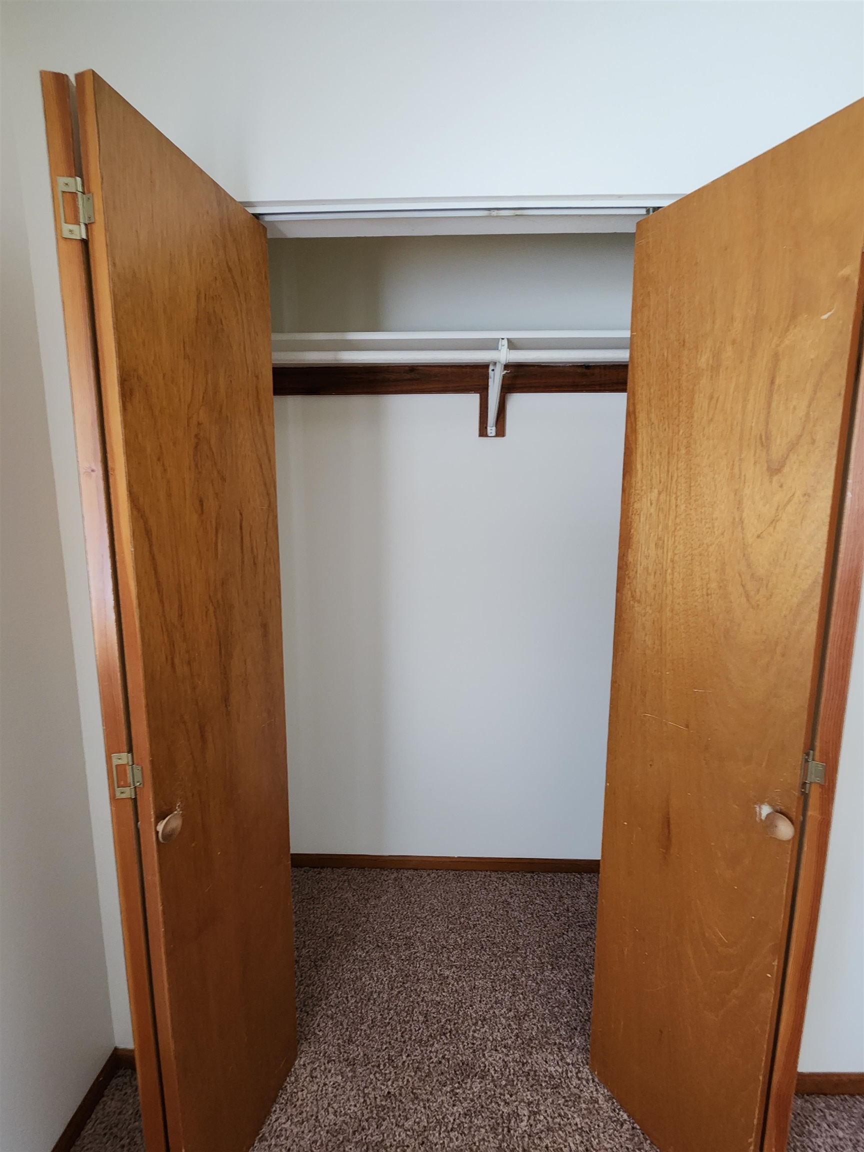 230 S E Avenue Property Photo 13