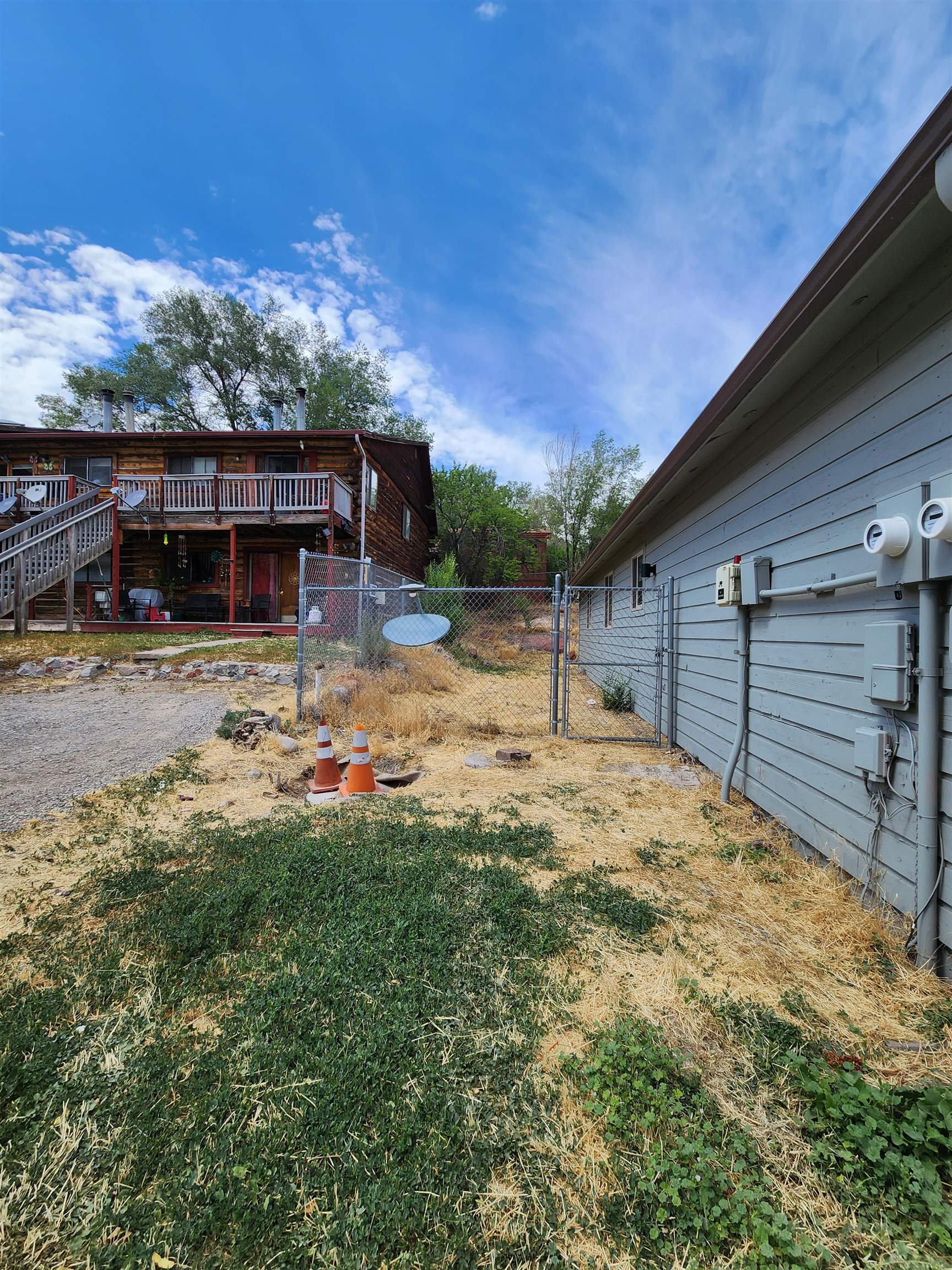 230 S E Avenue Property Photo 24