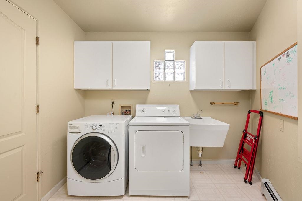 483 Seasons Court Property Photo 12