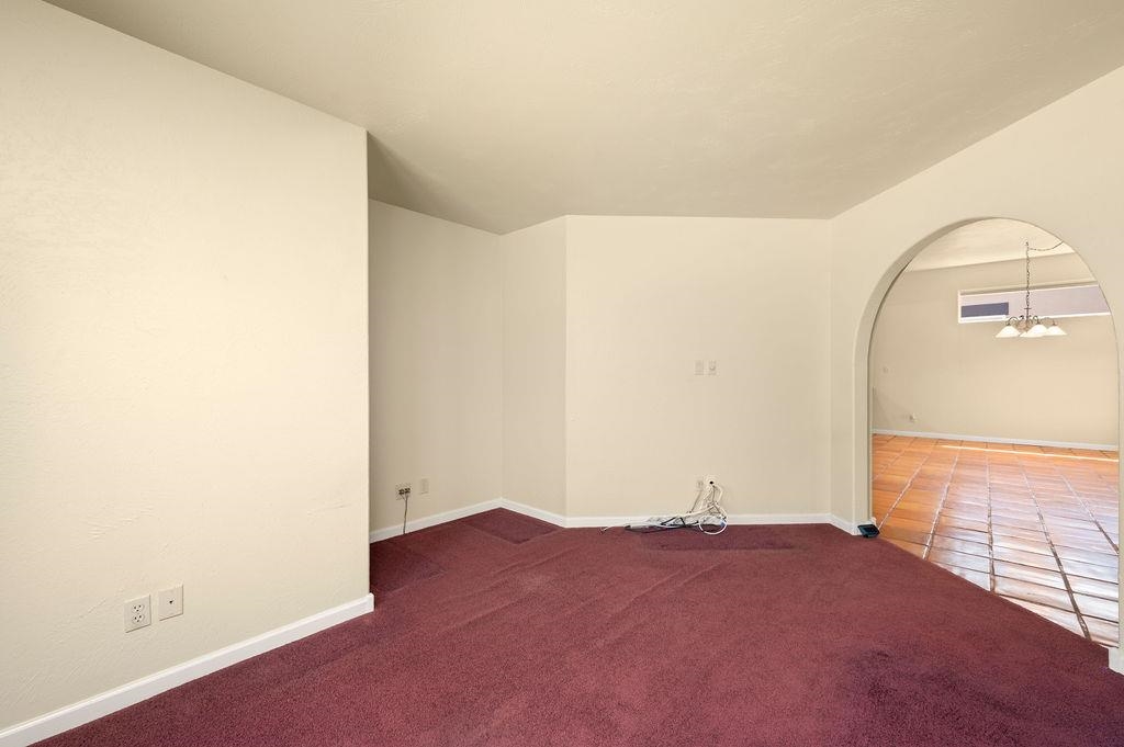 483 Seasons Court Property Photo 15