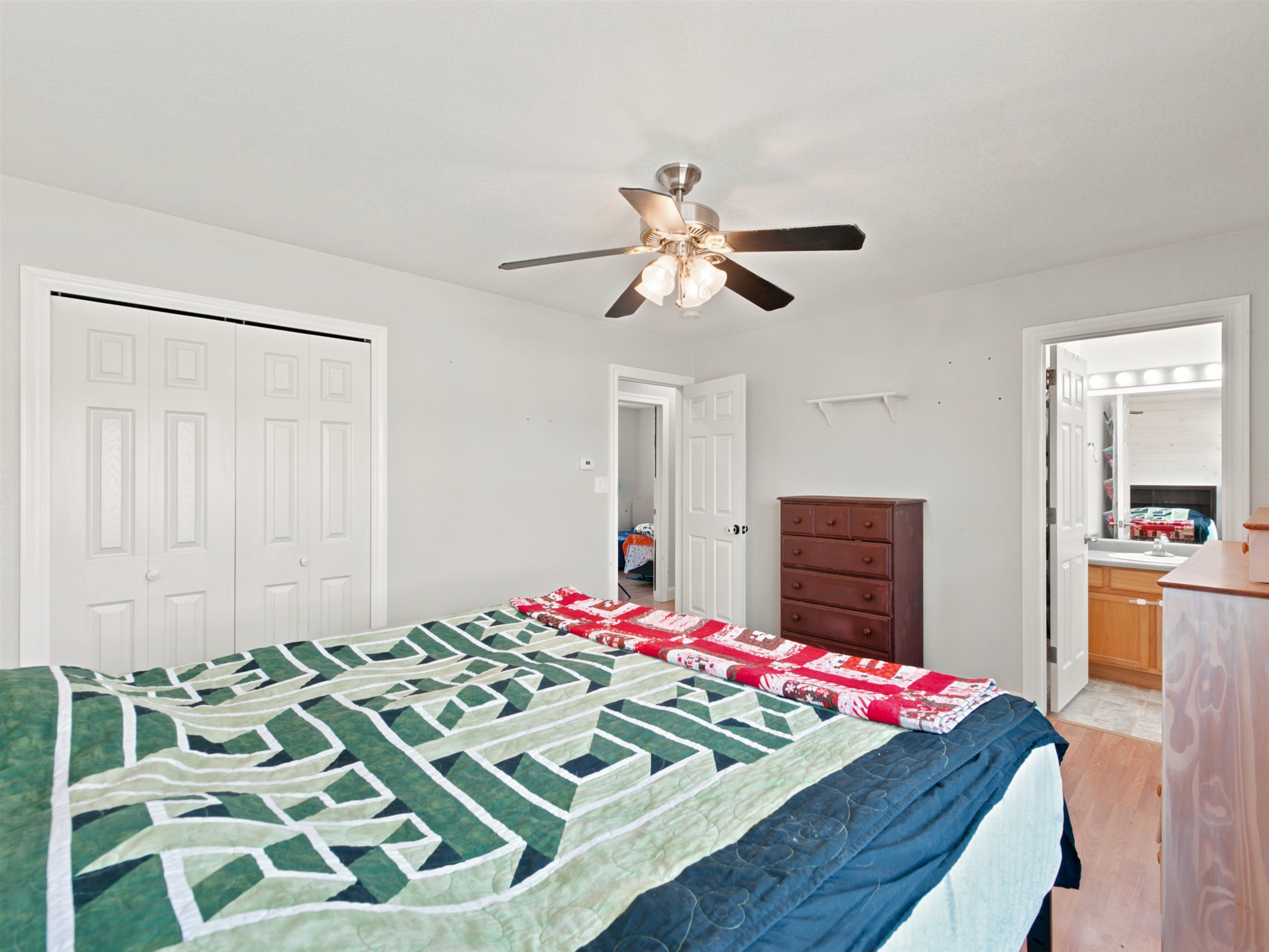 2659 B 1/2 Road Property Photo 9