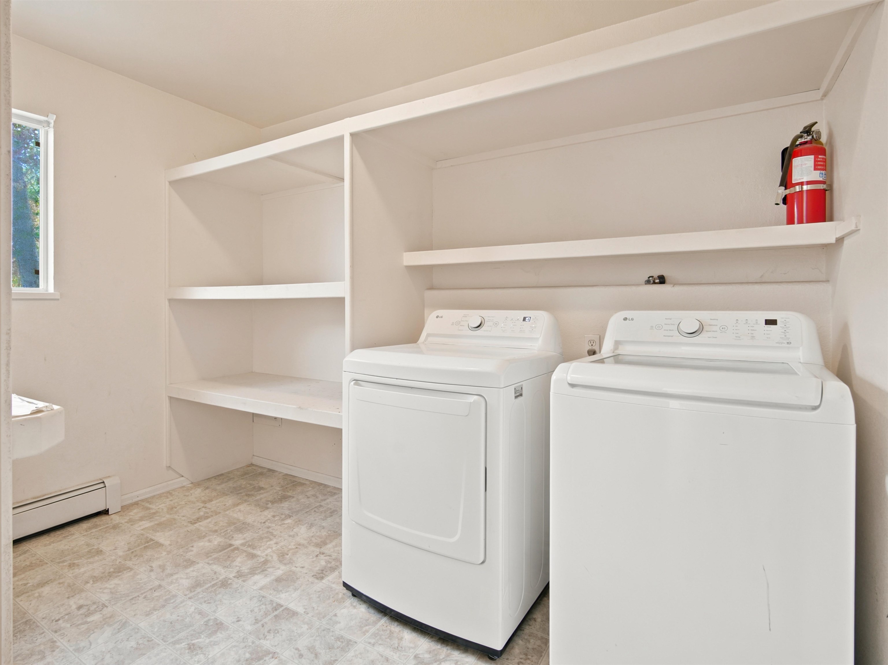2659 B 1/2 Road Property Photo 15