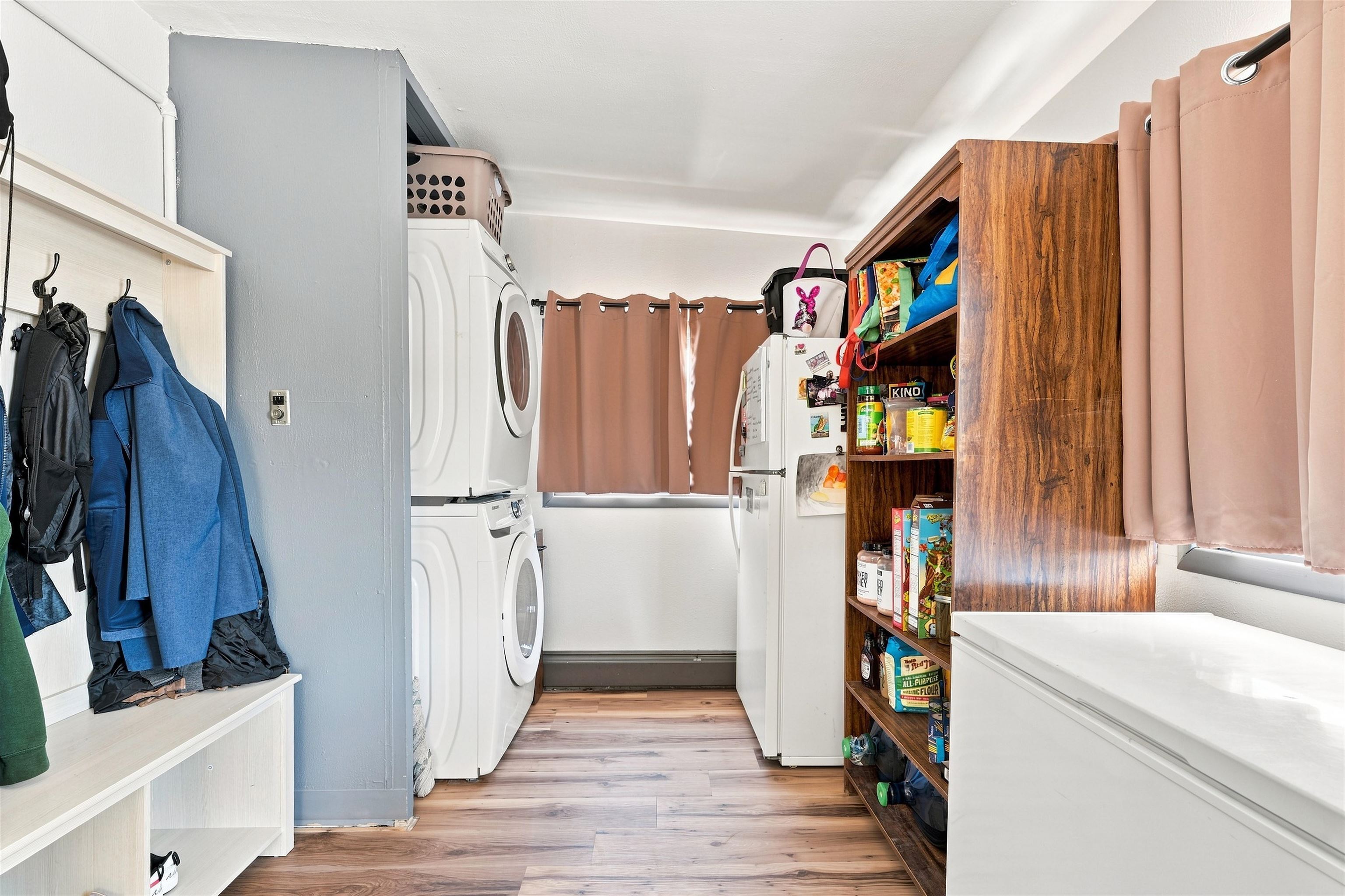 318 27 3/8 Road Property Photo 18