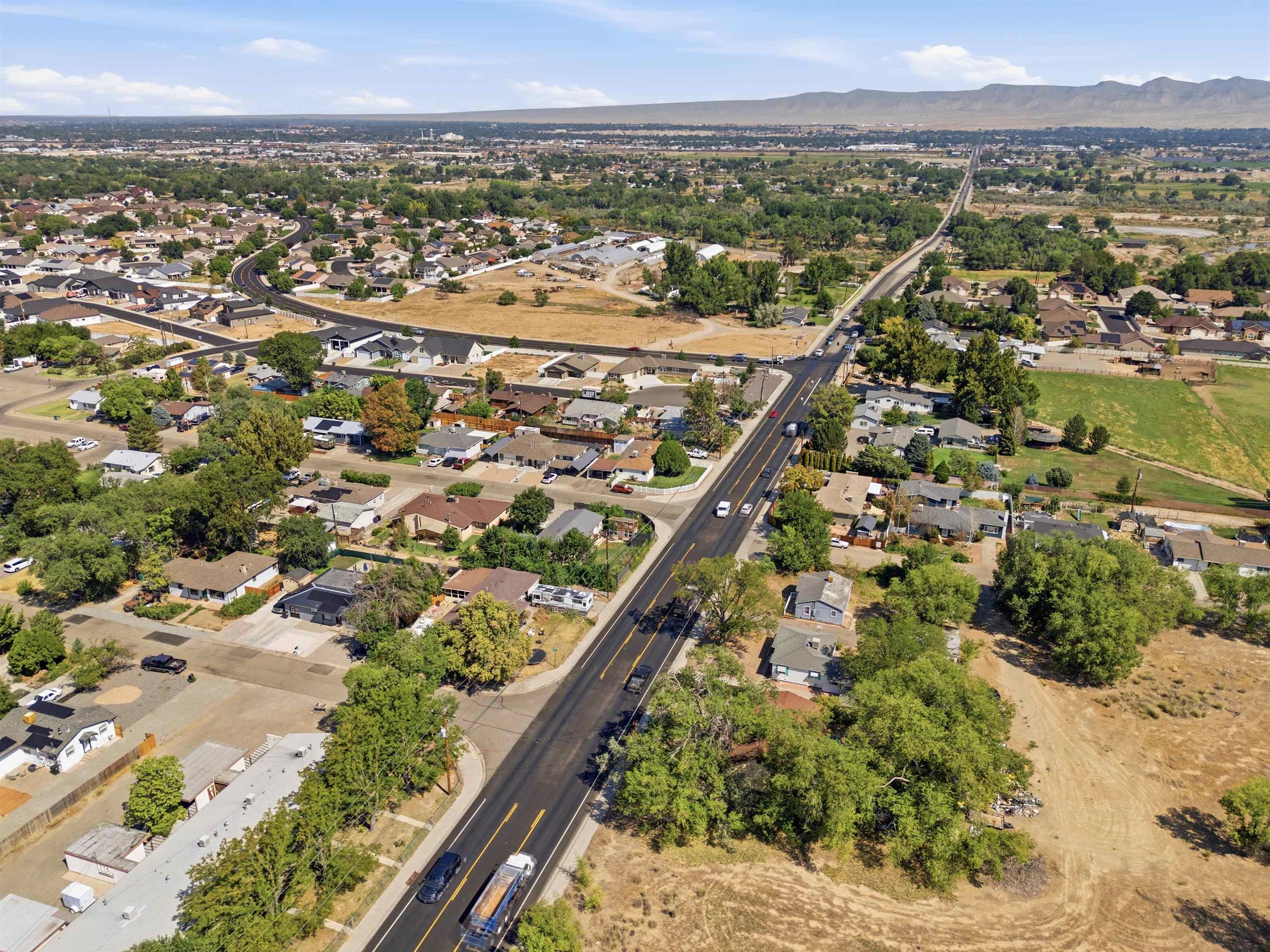 318 27 3/8 Road Property Photo 25