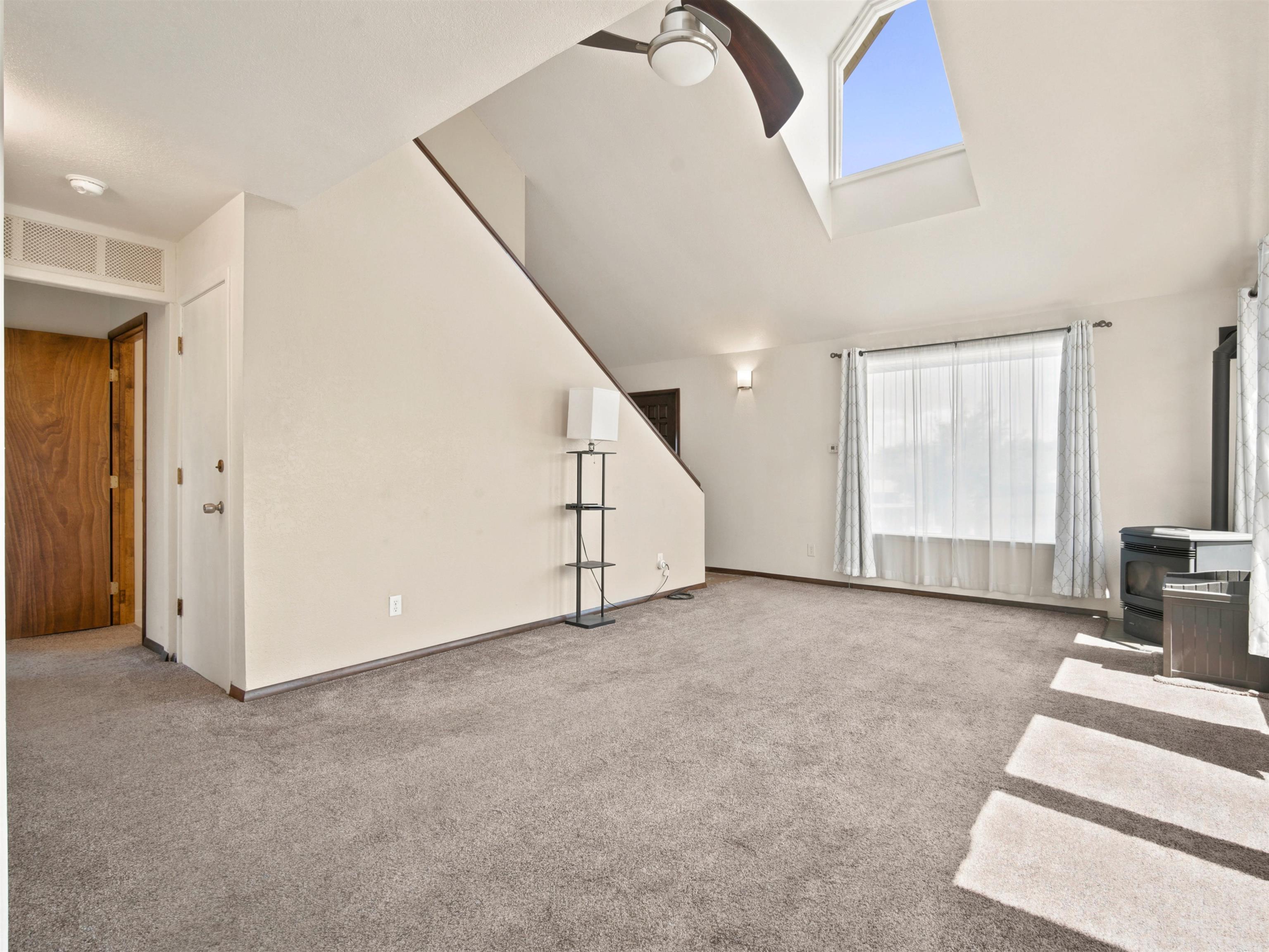 197 Webster Road Property Photo 6