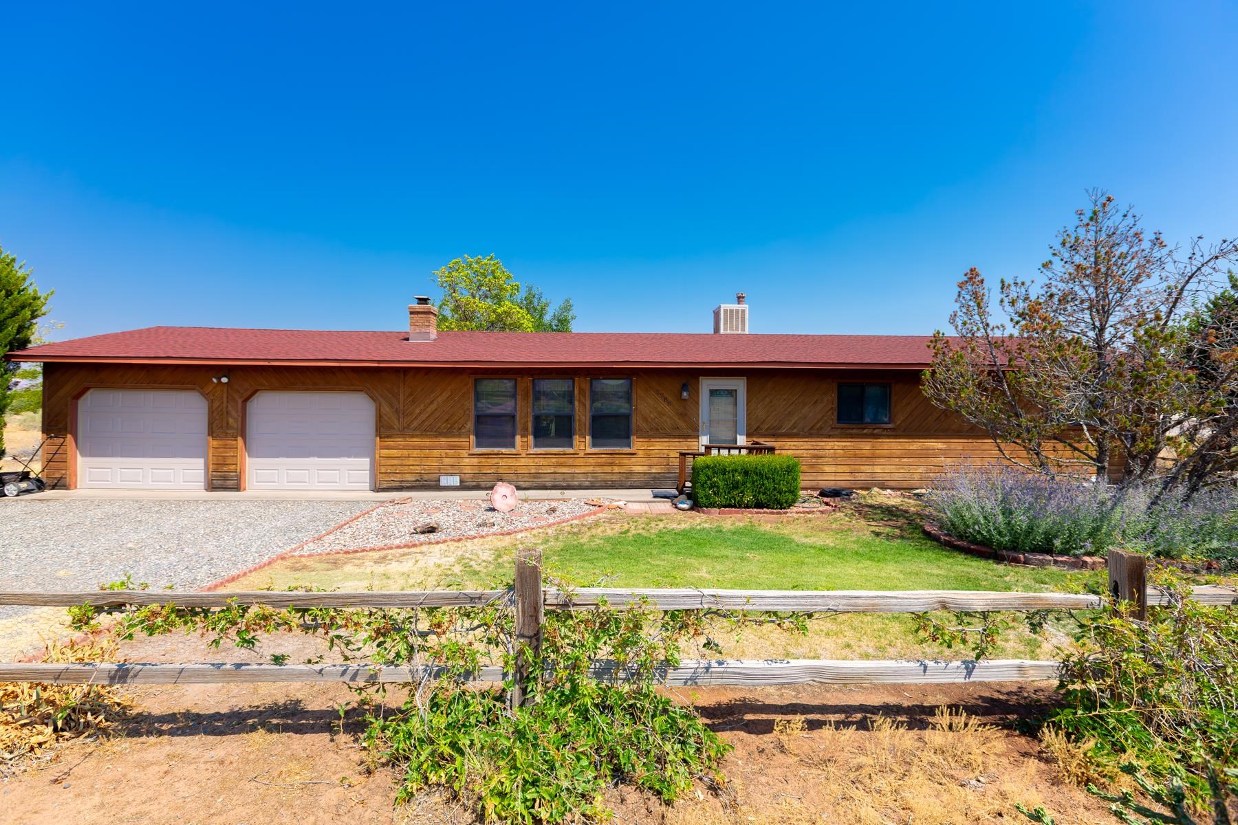 2288 Shiprock Road Property Photo 2