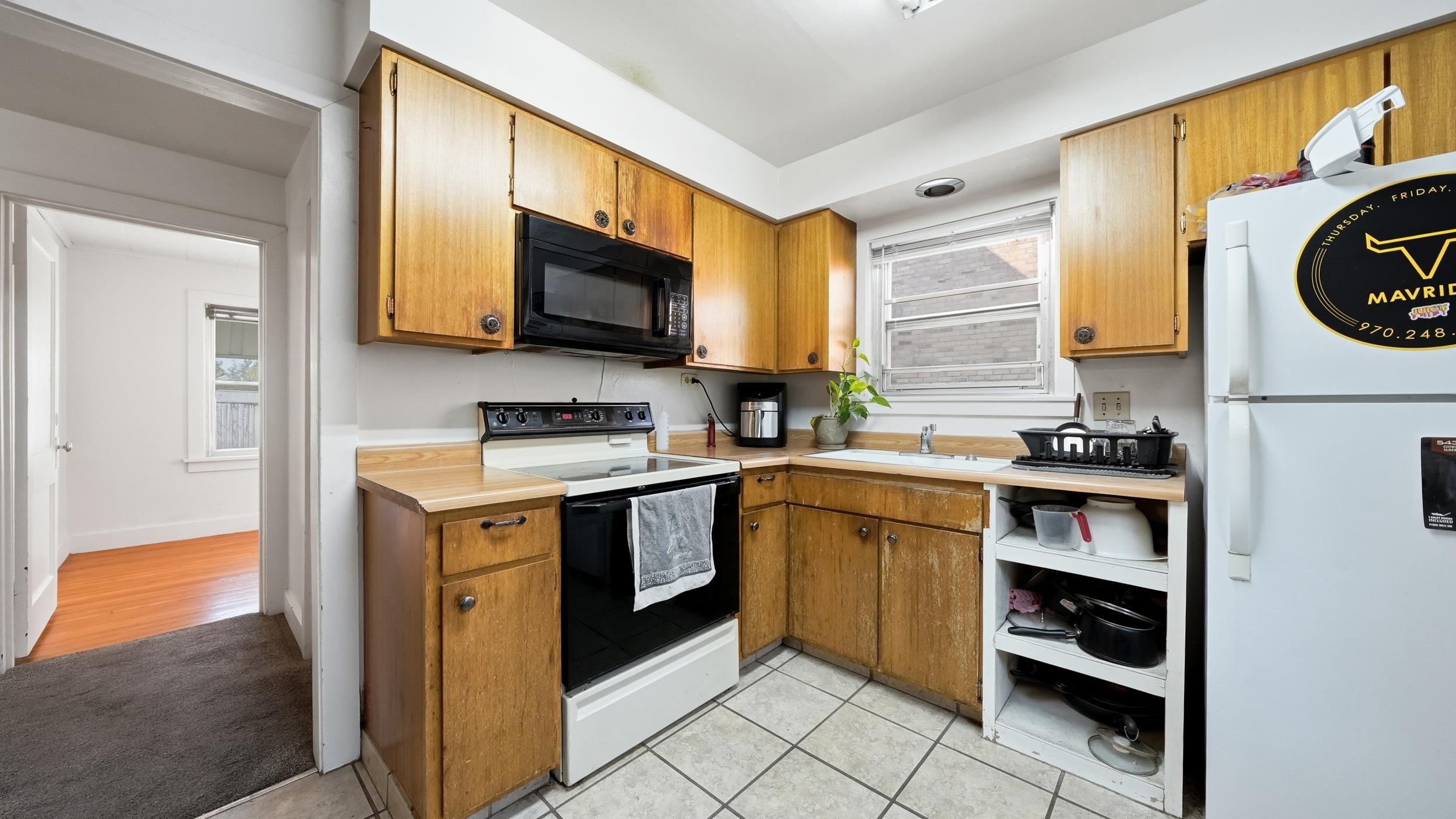 1231 Bunting Avenue Property Photo 6
