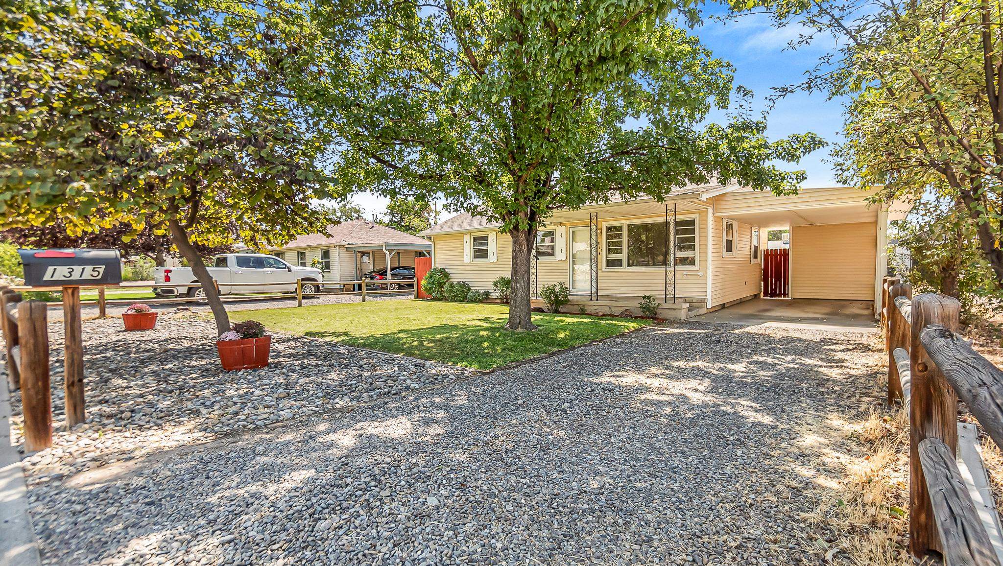 1315 Walnut Avenue Property Photo 1