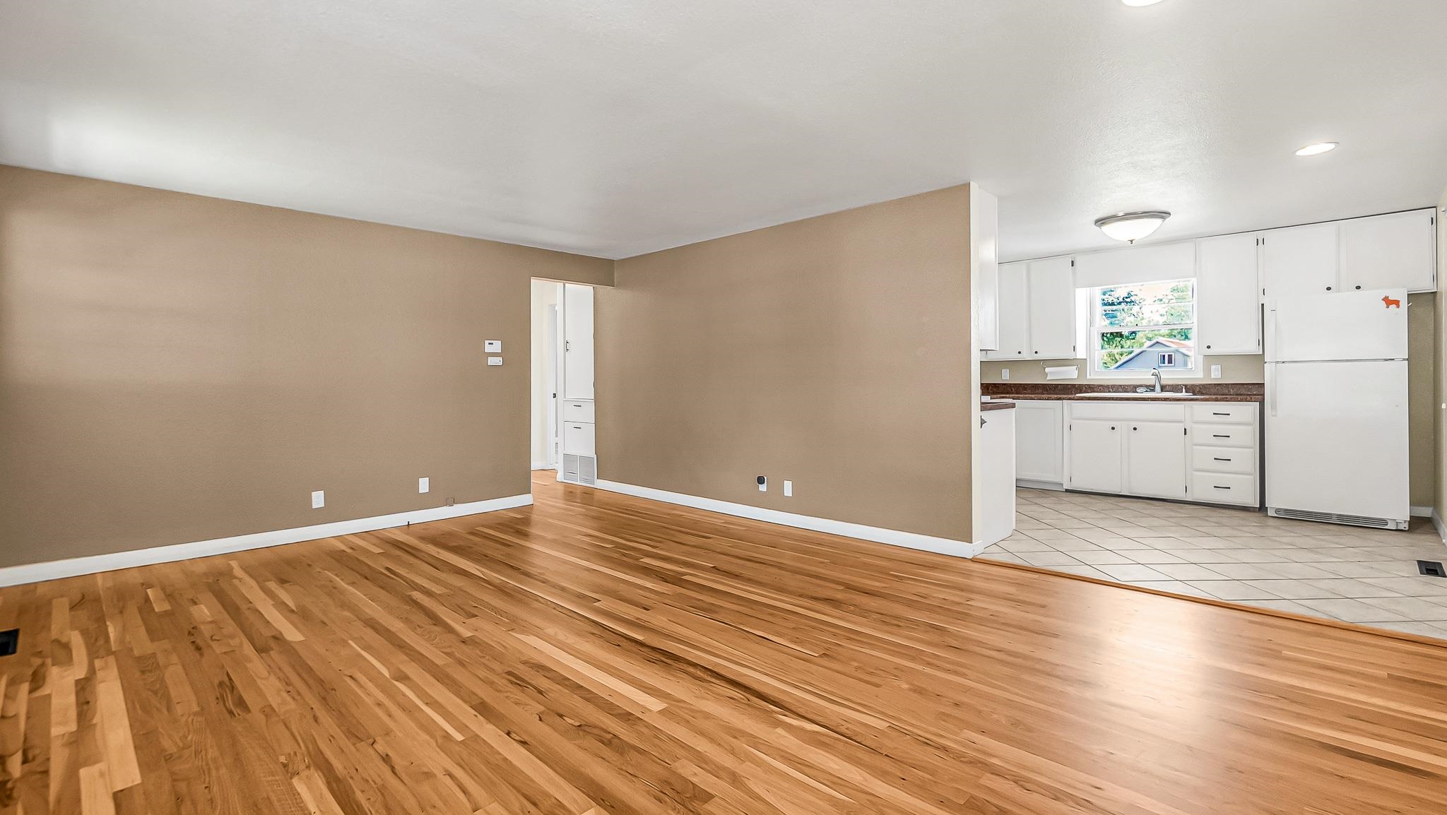 1315 Walnut Avenue Property Photo 6