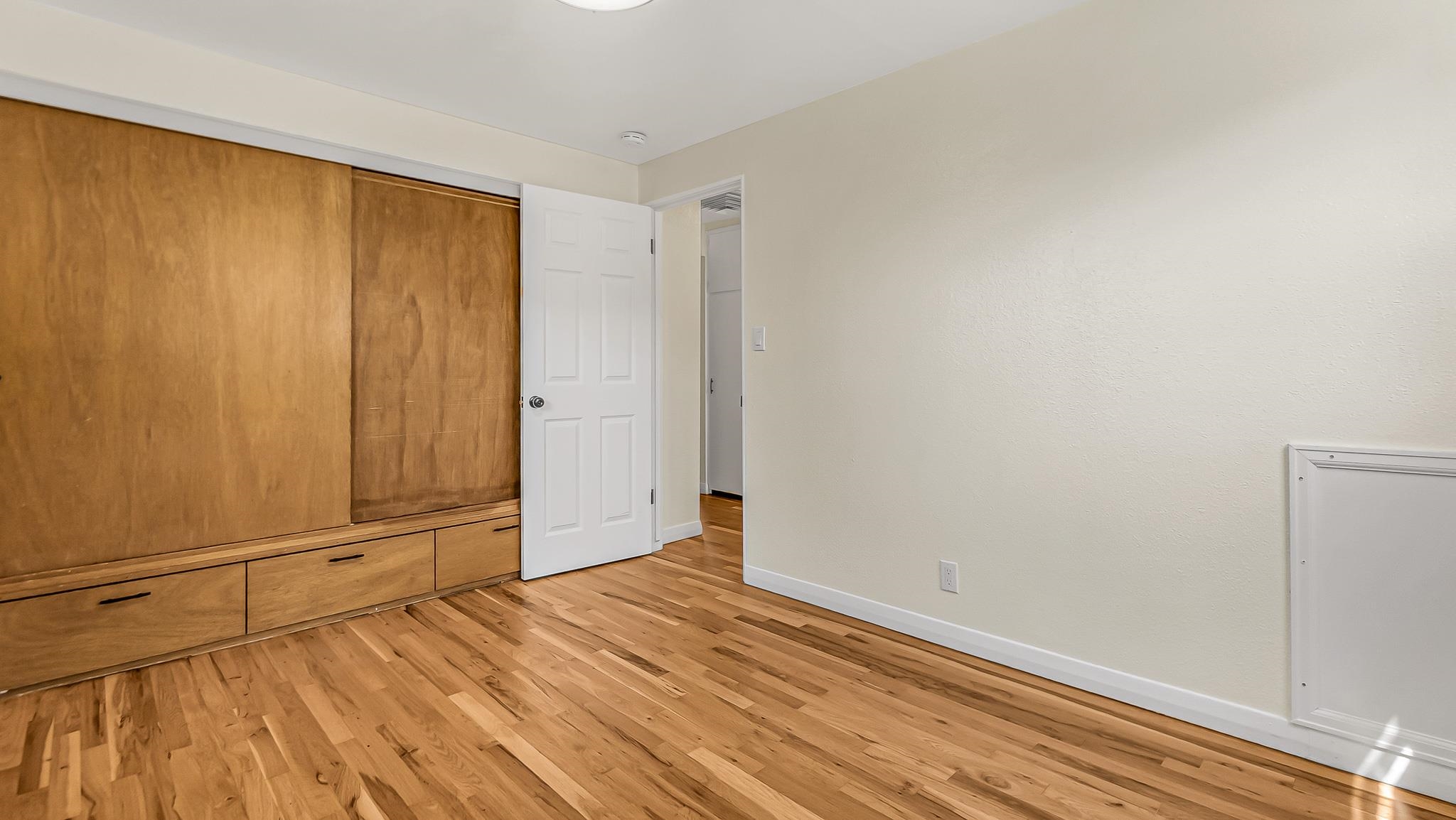 1315 Walnut Avenue Property Photo 16